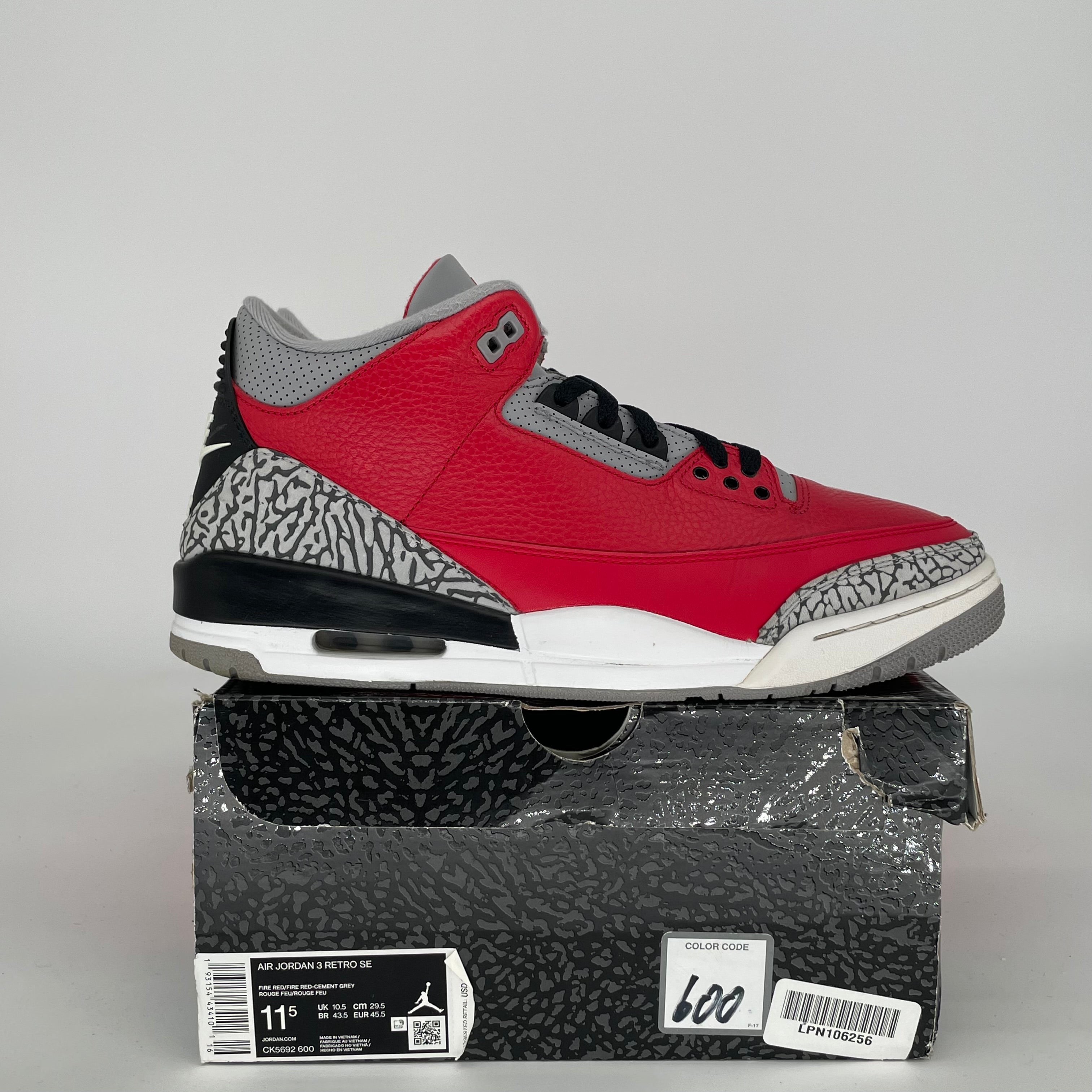 AIR JORDAN 3 UNITE SIZE 11.5 CK5692-600