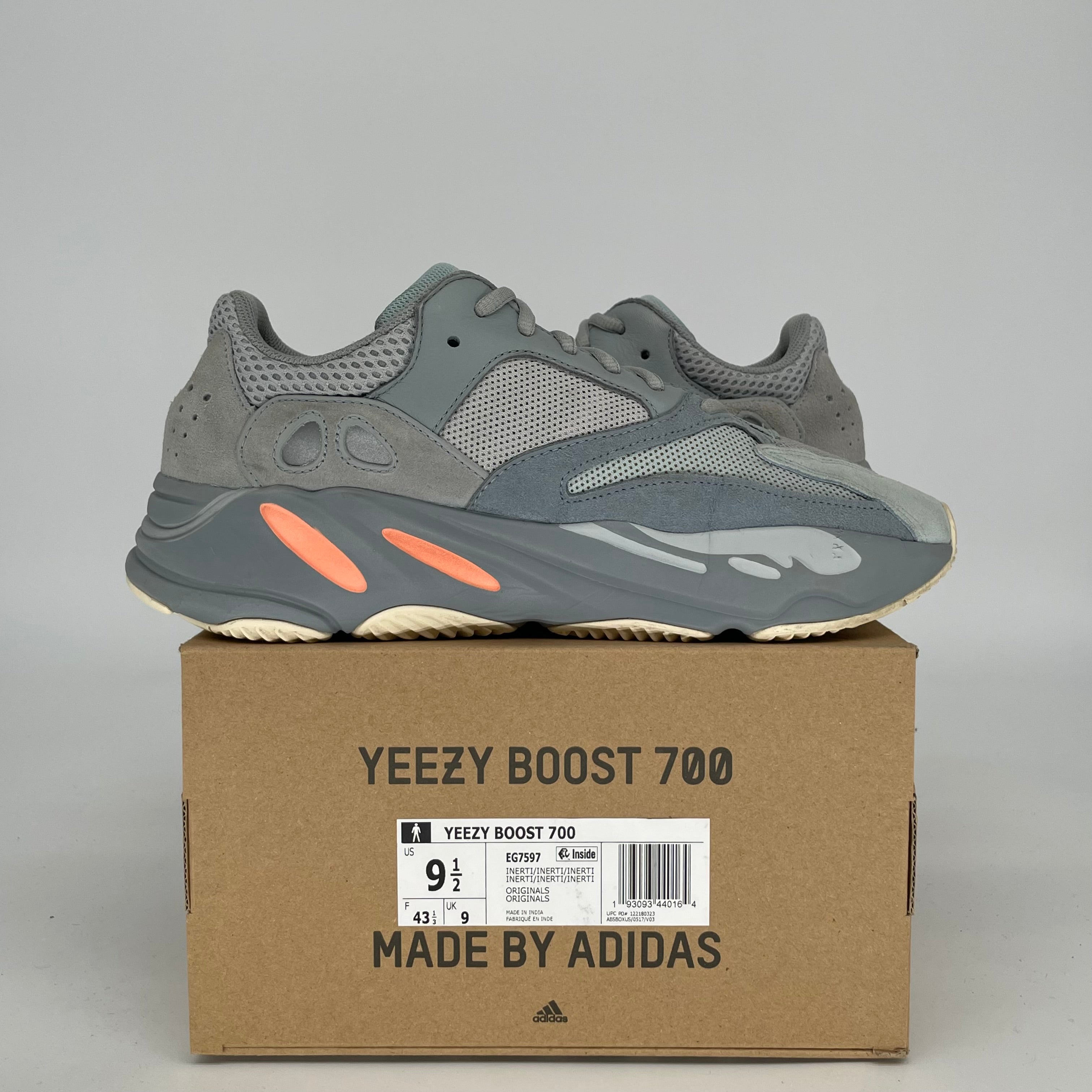 ADIDAS YEEZY 700 INERTIA SIZE 9.5 EG7597