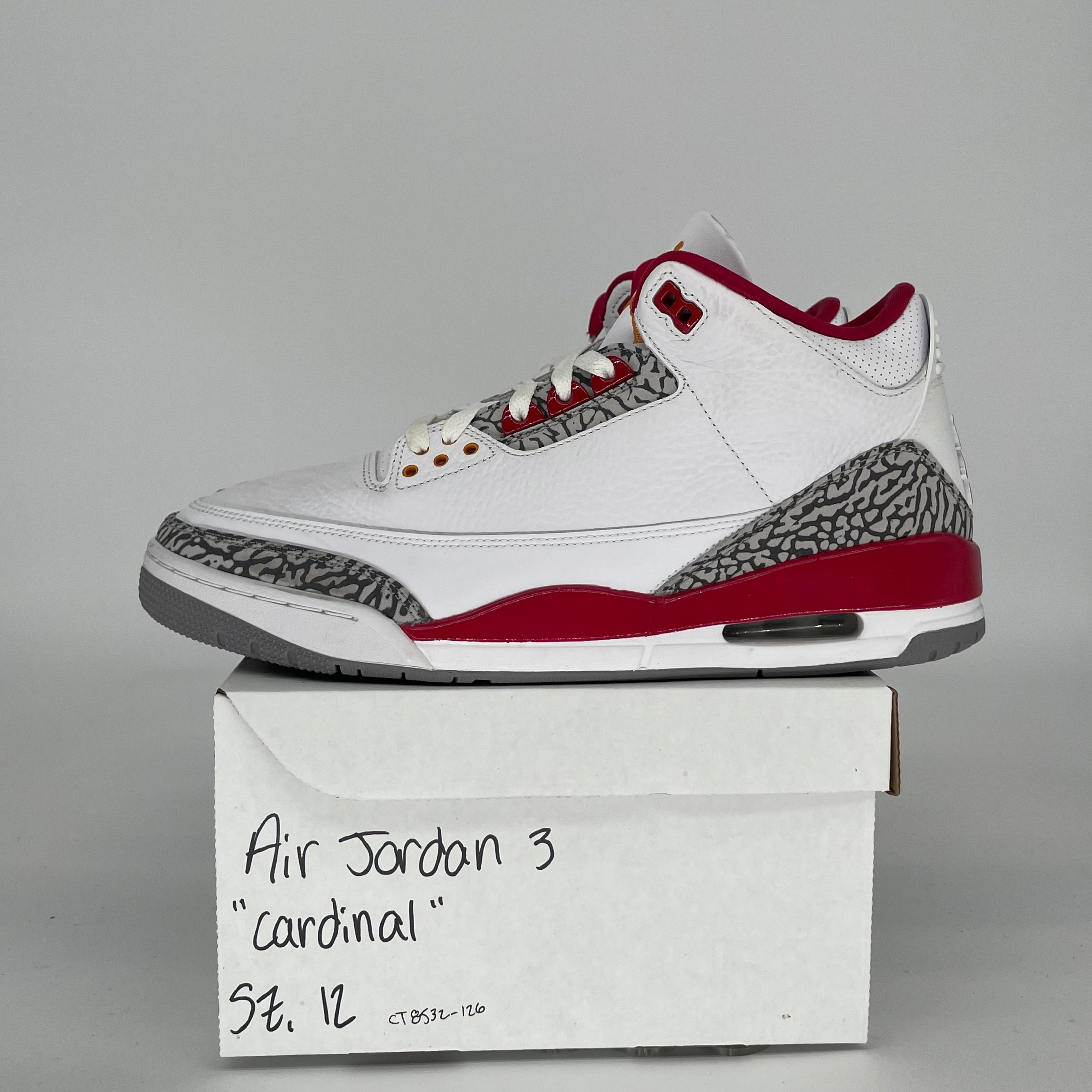 AIR JORDAN 3 CARDINAL SIZE 12 CT8532-126