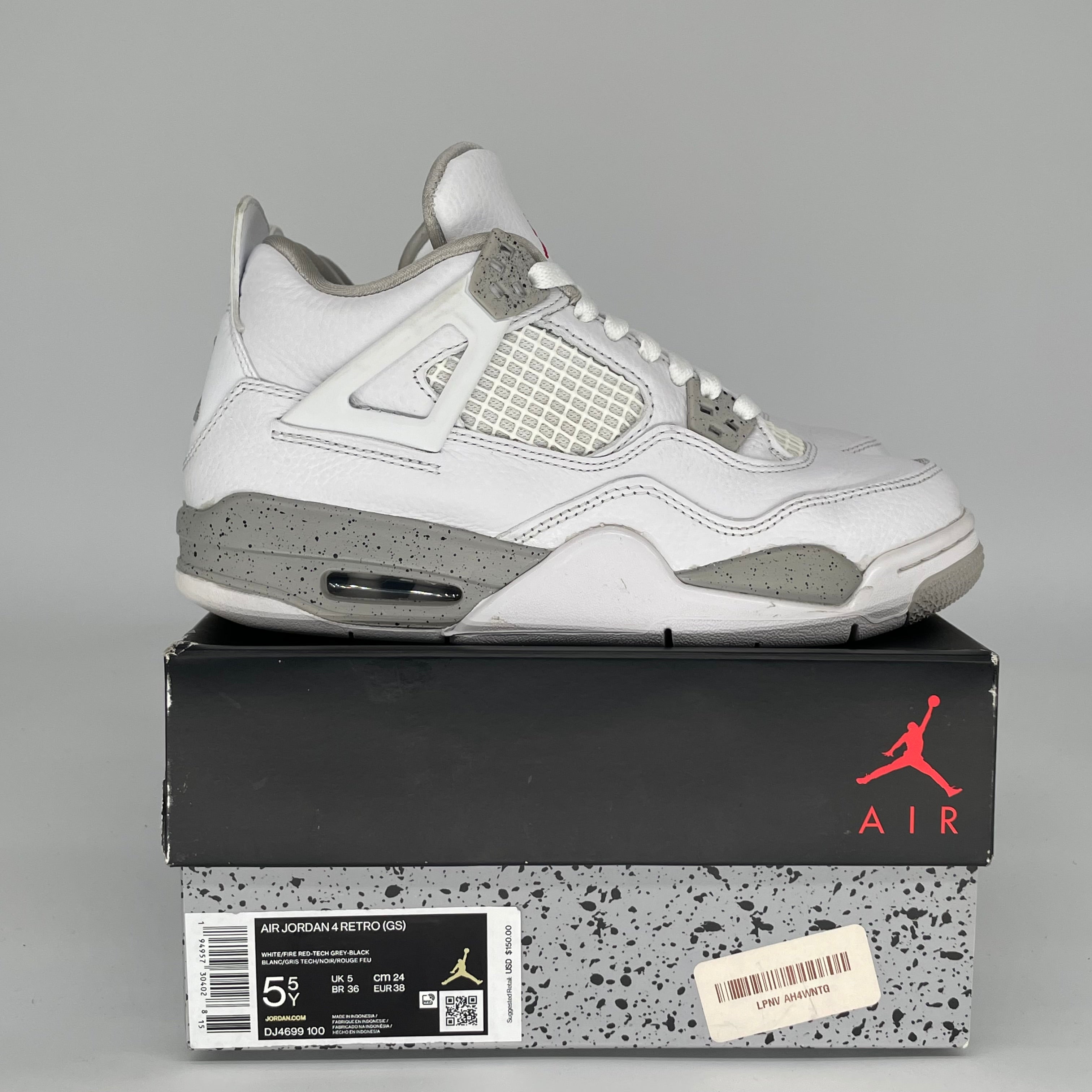 AIR JORDAN 4 WHITE OREO SIZE 5.5Y DJ4699-100