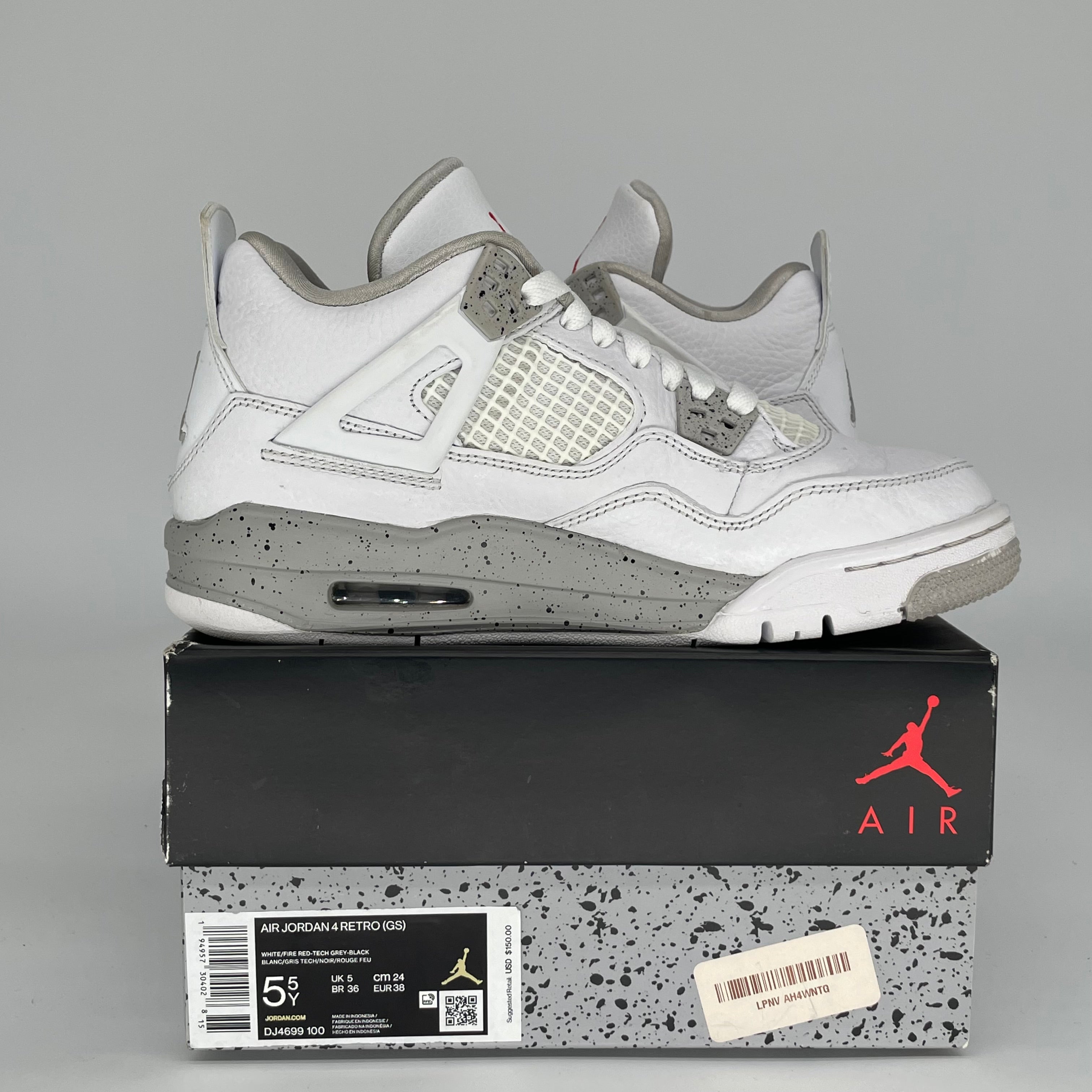 AIR JORDAN 4 WHITE OREO SIZE 5.5Y DJ4699-100