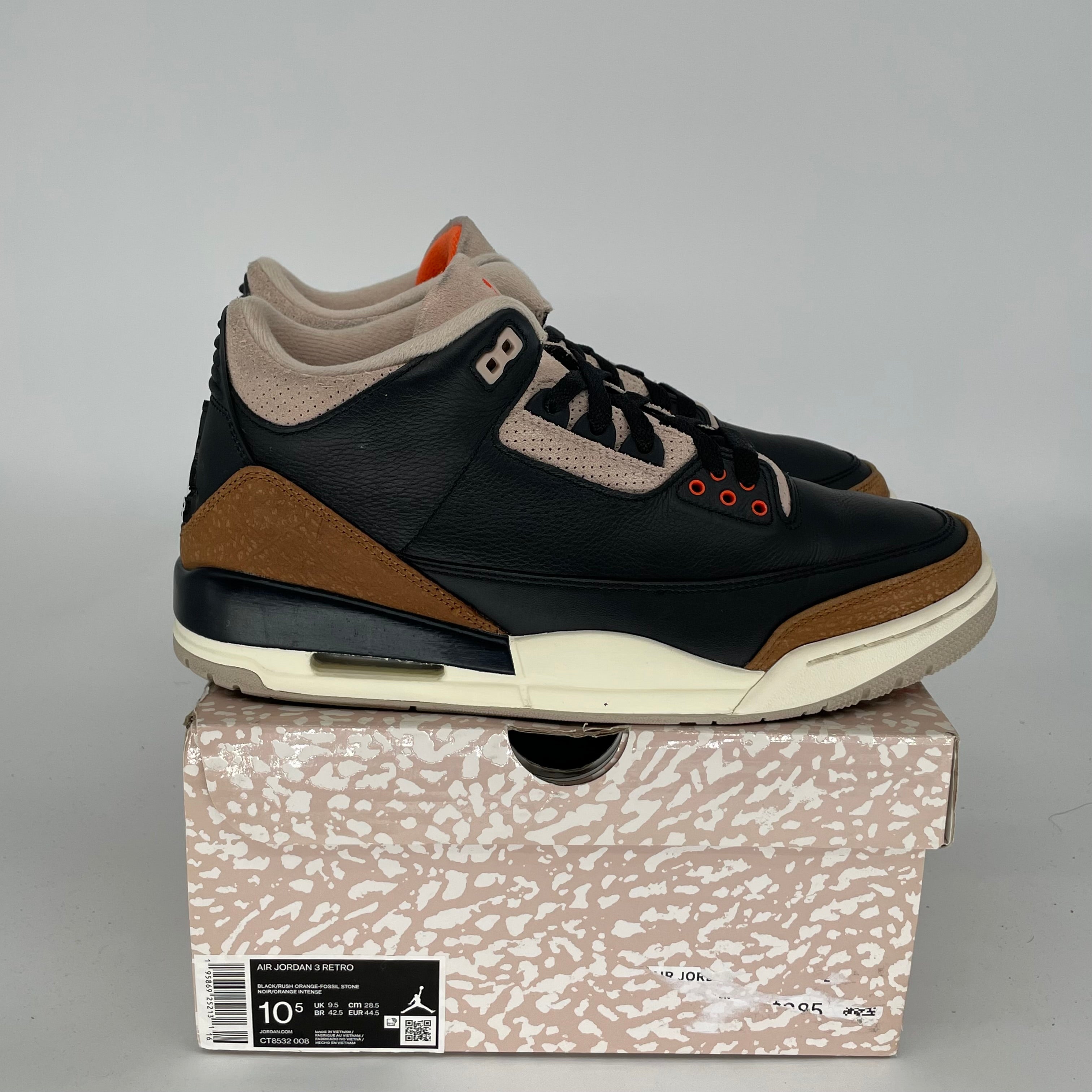 AIR JORDAN 3 DESERT ELEPHANT SIZE 10.5 CT8532-008