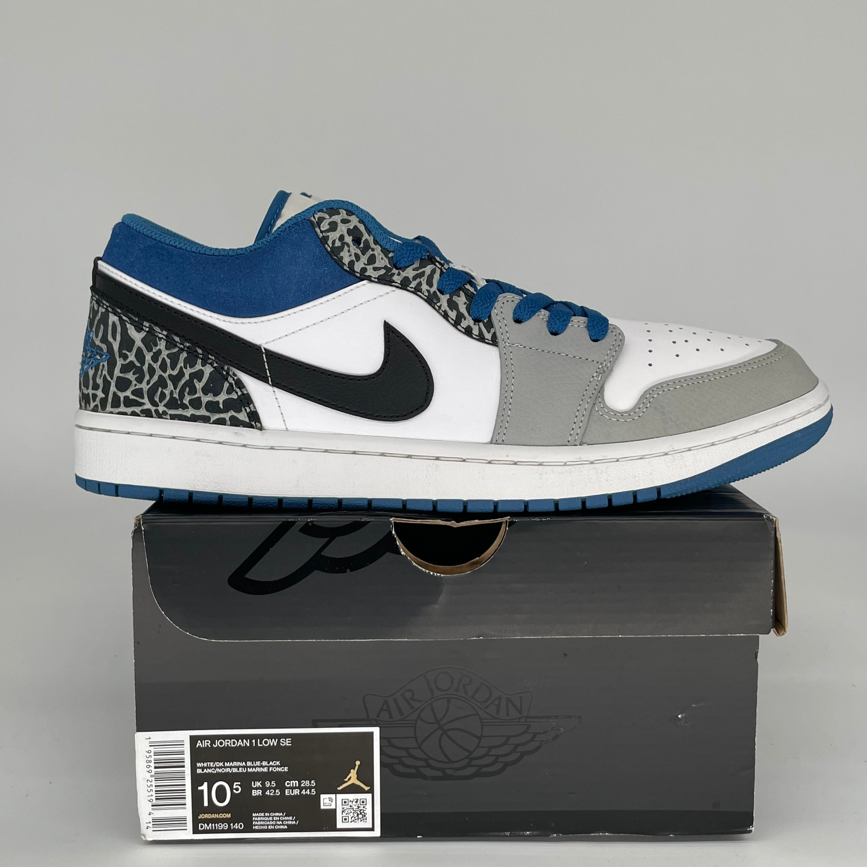 AIR JORDAN 1 LOW TRUE BLUE SIZE 10.5 DM1199-140