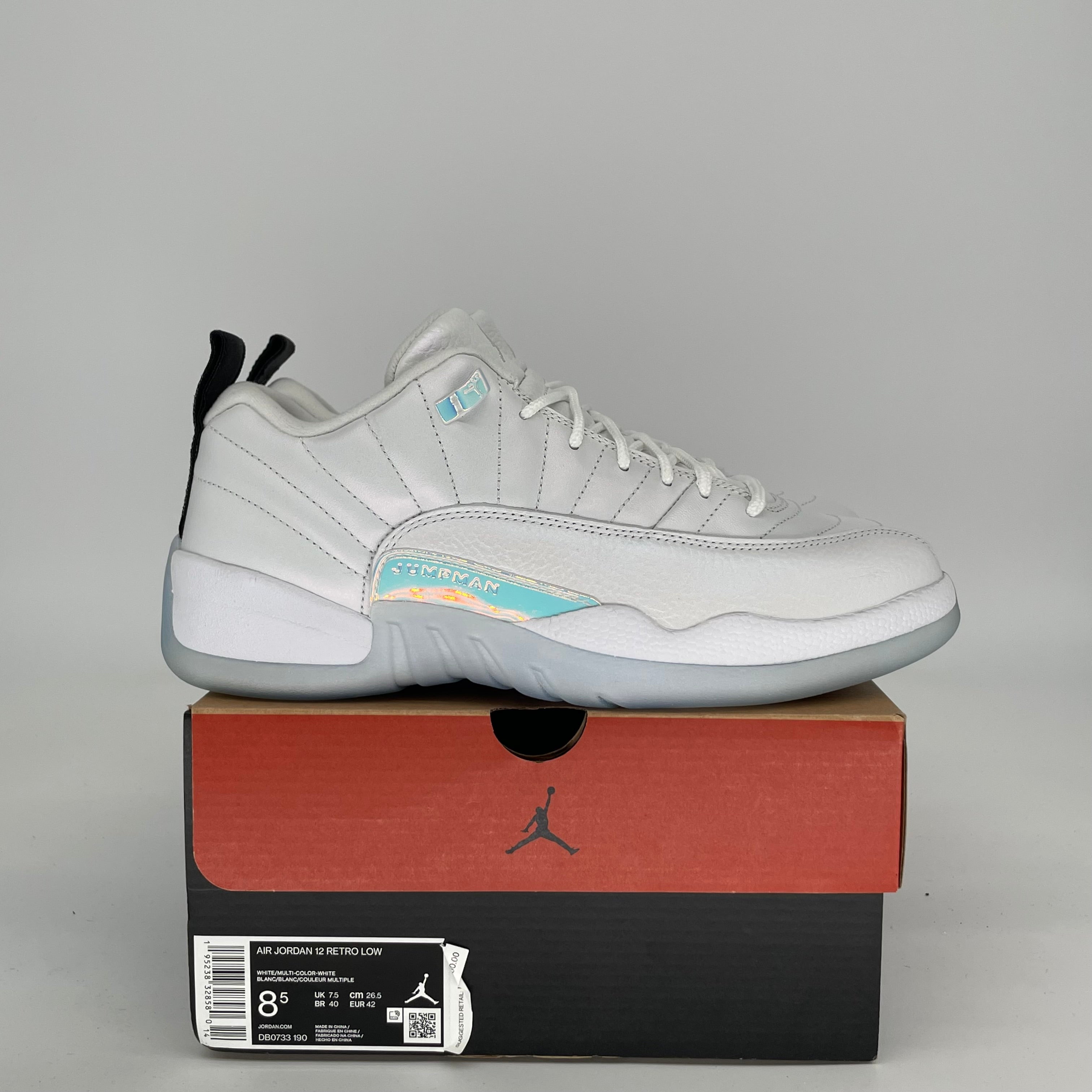 AIR JORDAN 12 LOW EASTER SIZE 8.5 DB0733-190