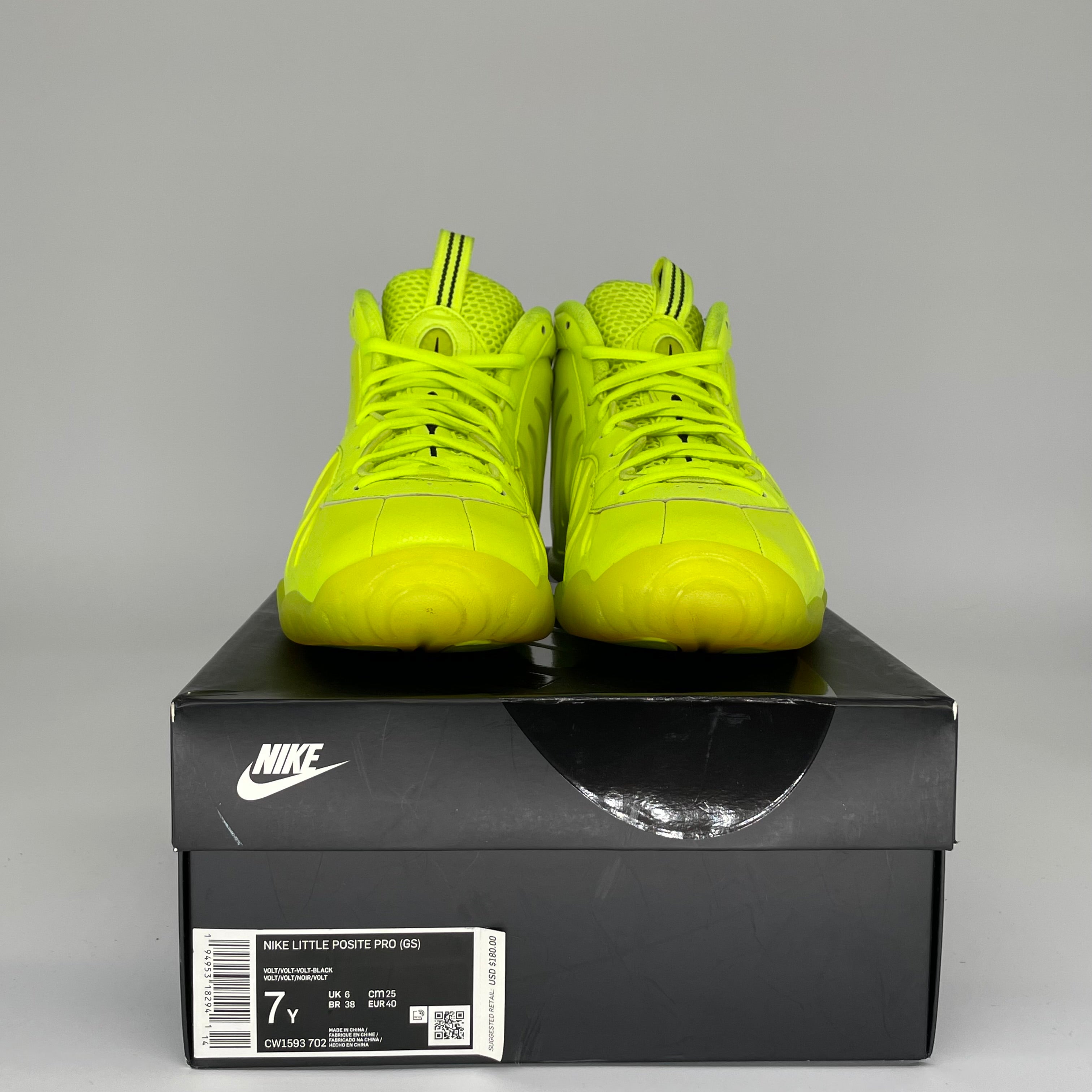 NIKE AIR FOAMPOSITE PRO VOLT SIZE 7Y 644792-700/CW1593-702