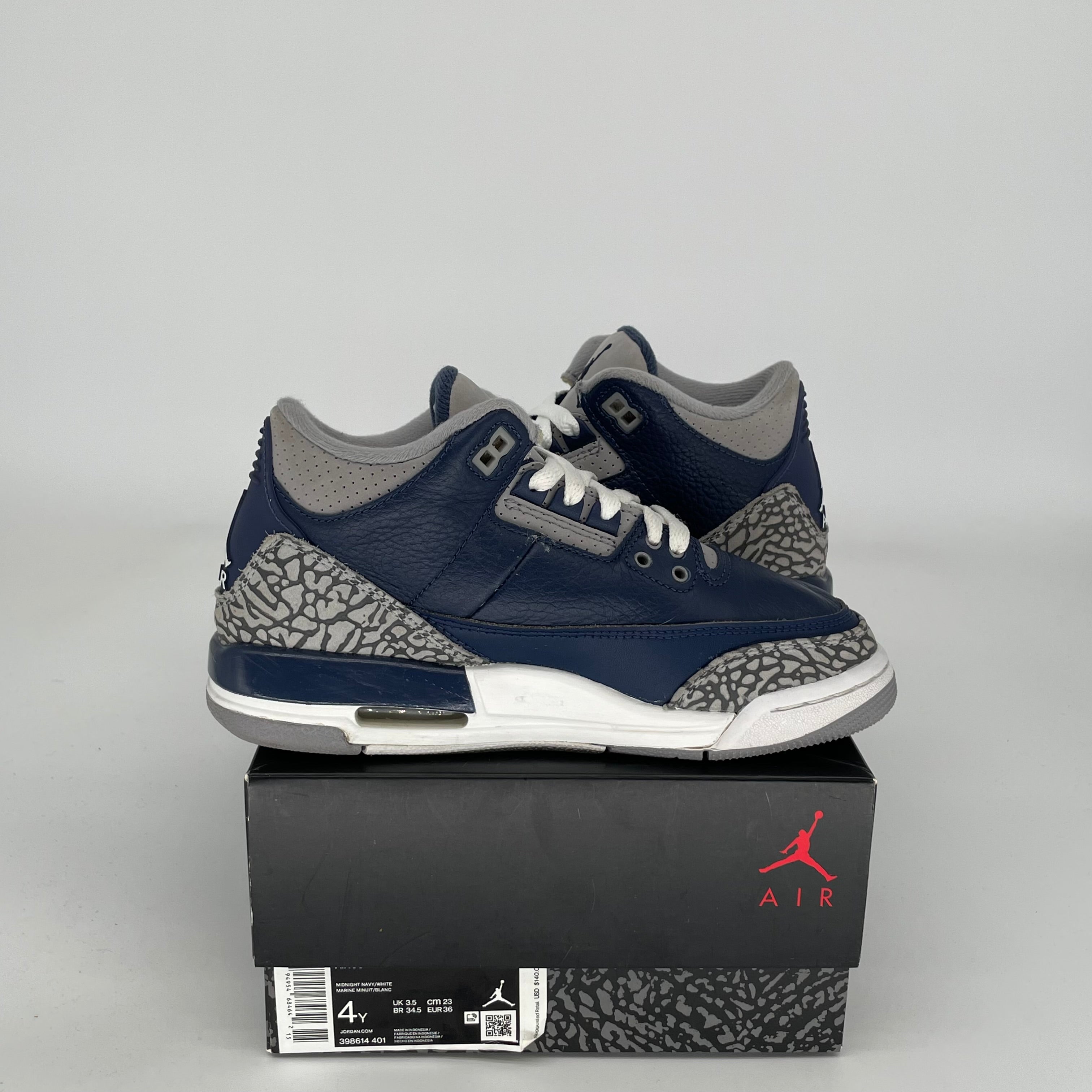 AIR JORDAN 3 GEORGETOWN SIZE 4Y 398614-401