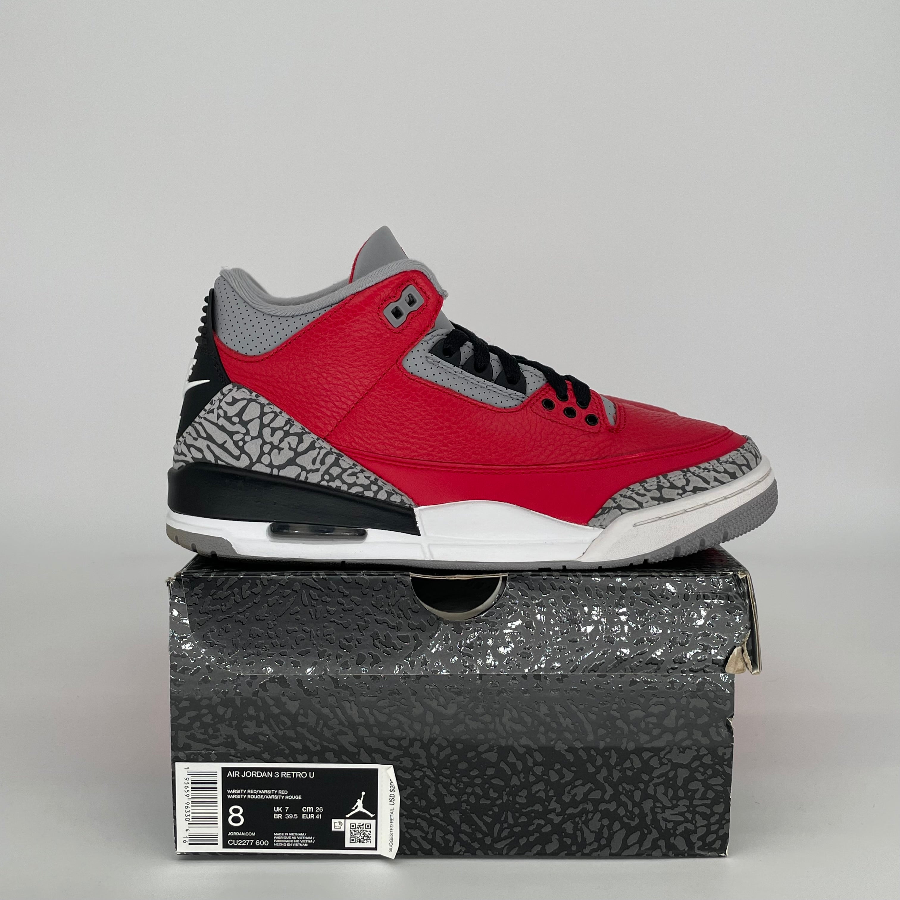 AIR JORDAN 3 UNITE CHI SIZE 8 CU2277-600