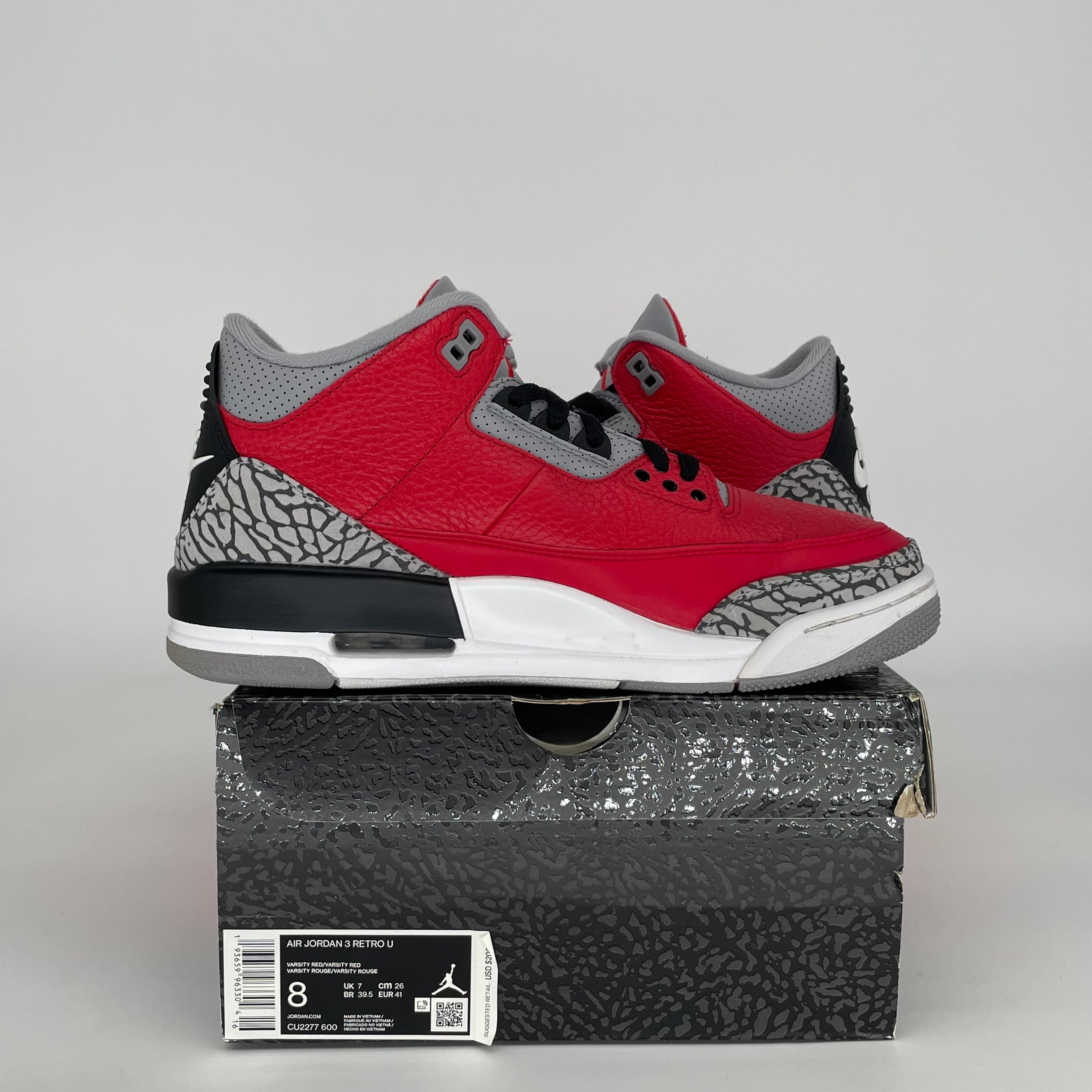 AIR JORDAN 3 UNITE CHI SIZE 8 CU2277-600