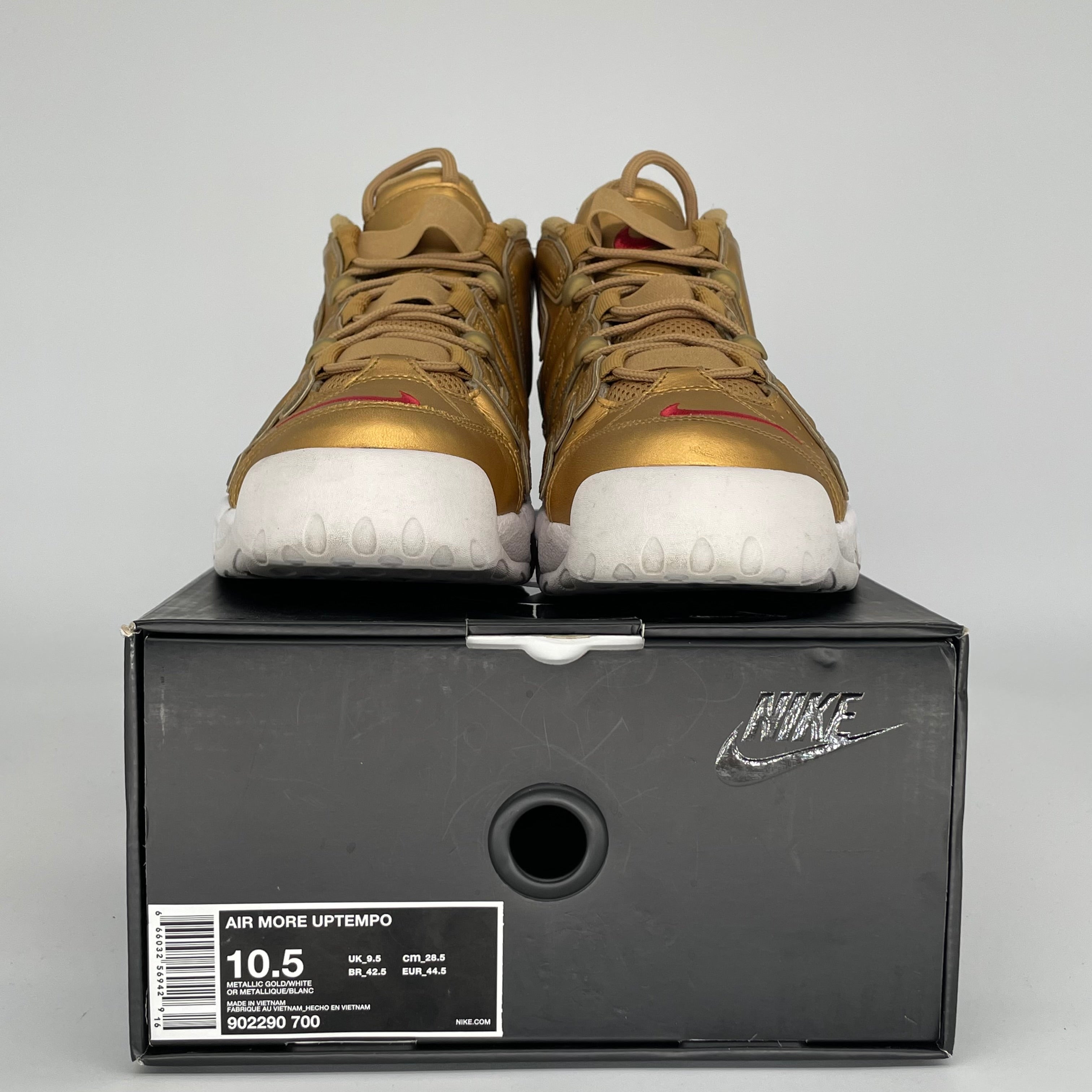 NIKE AIR UPTEMPO SUPREME GOLD SIZE 10.5 902290-700