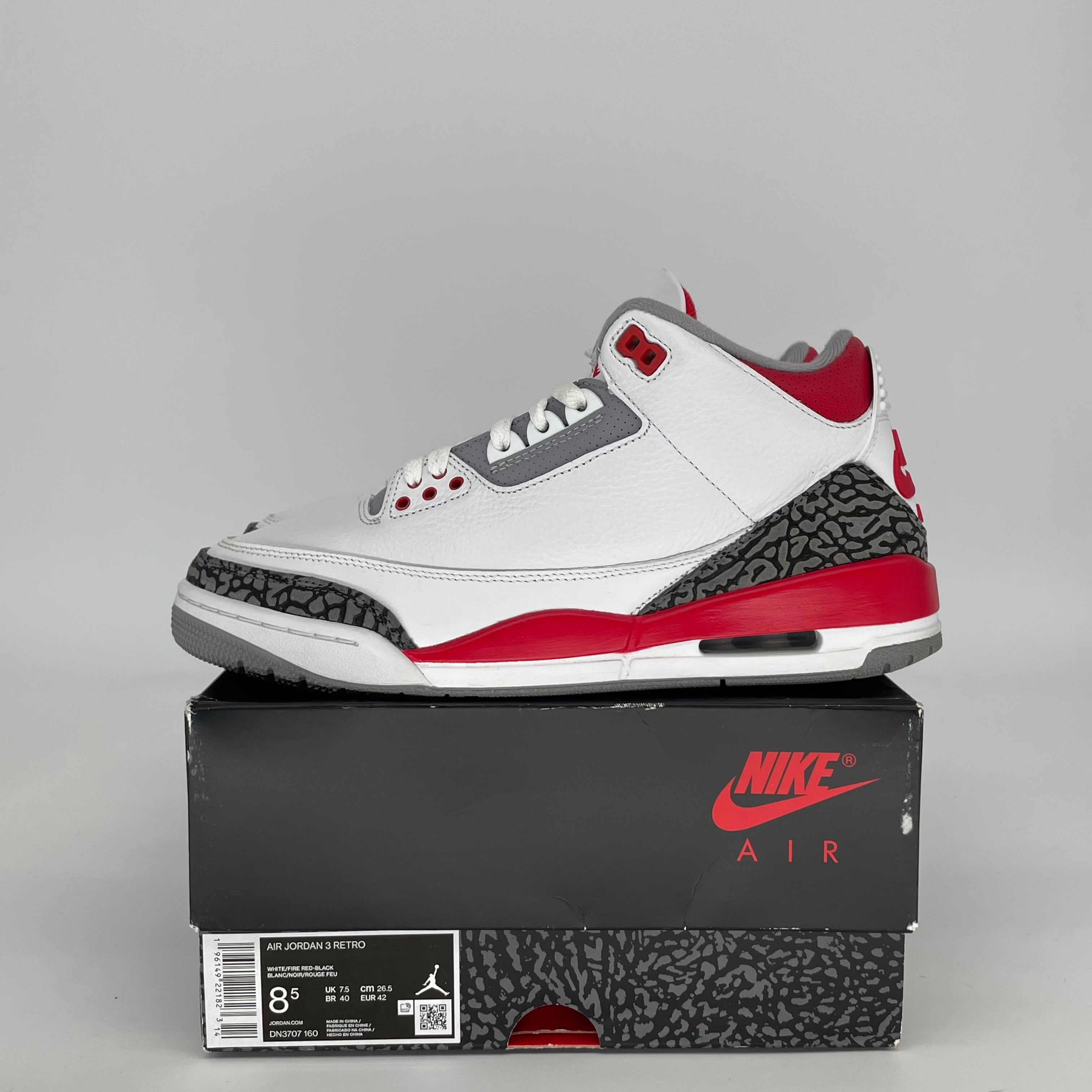 AIR JORDAN 3 FIRE RED SIZE 8.5 DN3707-160