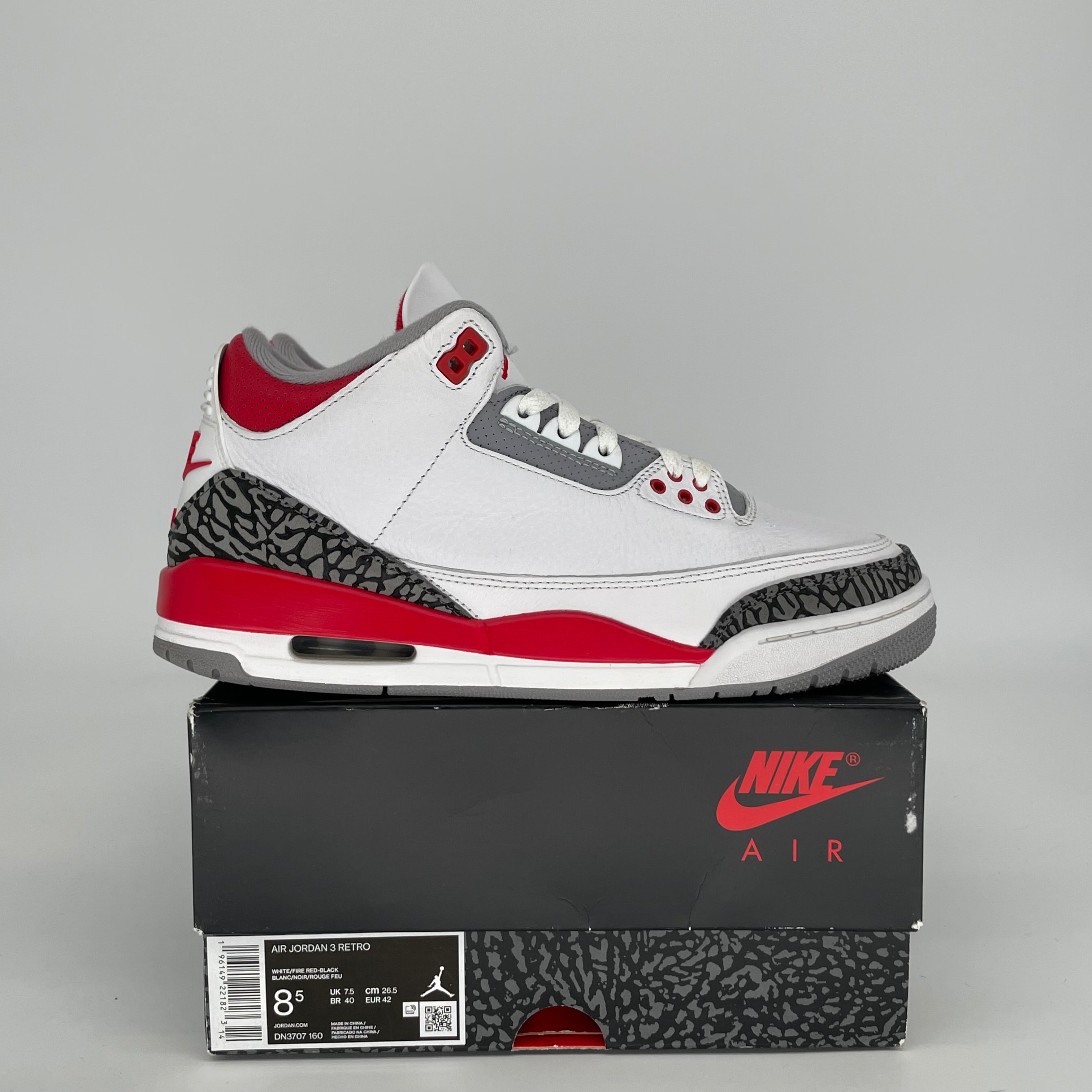 AIR JORDAN 3 FIRE RED SIZE 8.5 DN3707-160