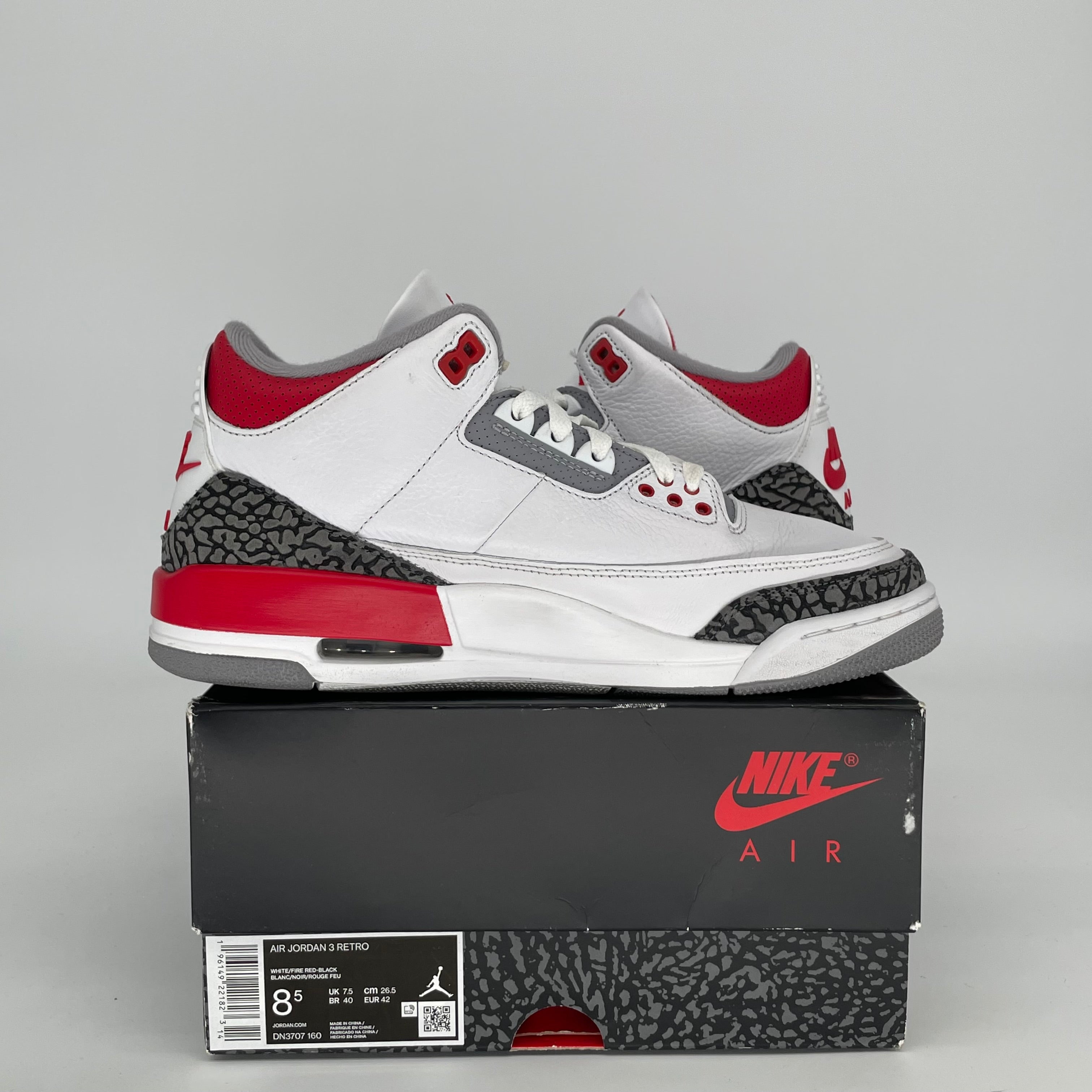 AIR JORDAN 3 FIRE RED SIZE 8.5 DN3707-160