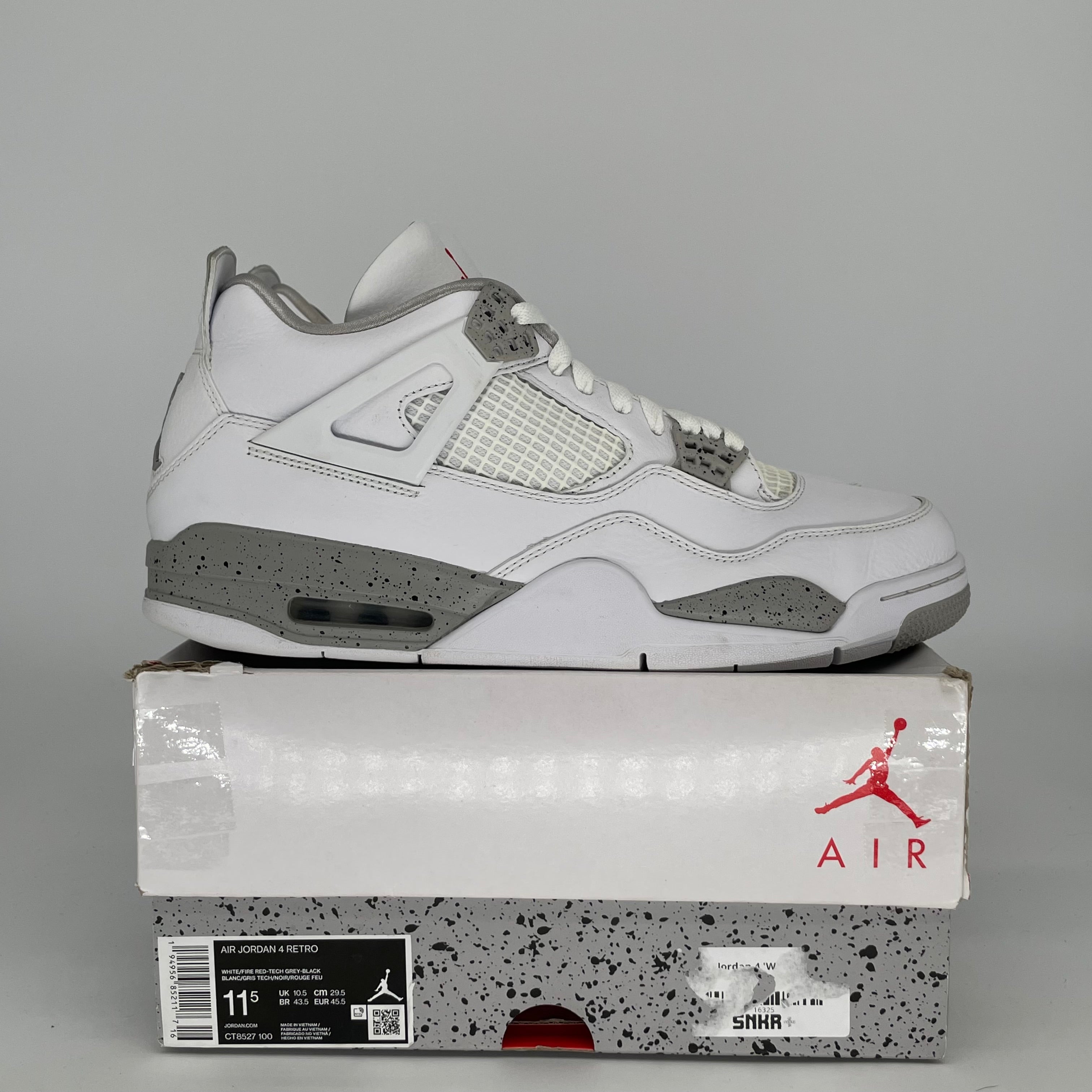 AIR JORDAN 4 WHITE OREO SIZE 11.5 CT8527-100