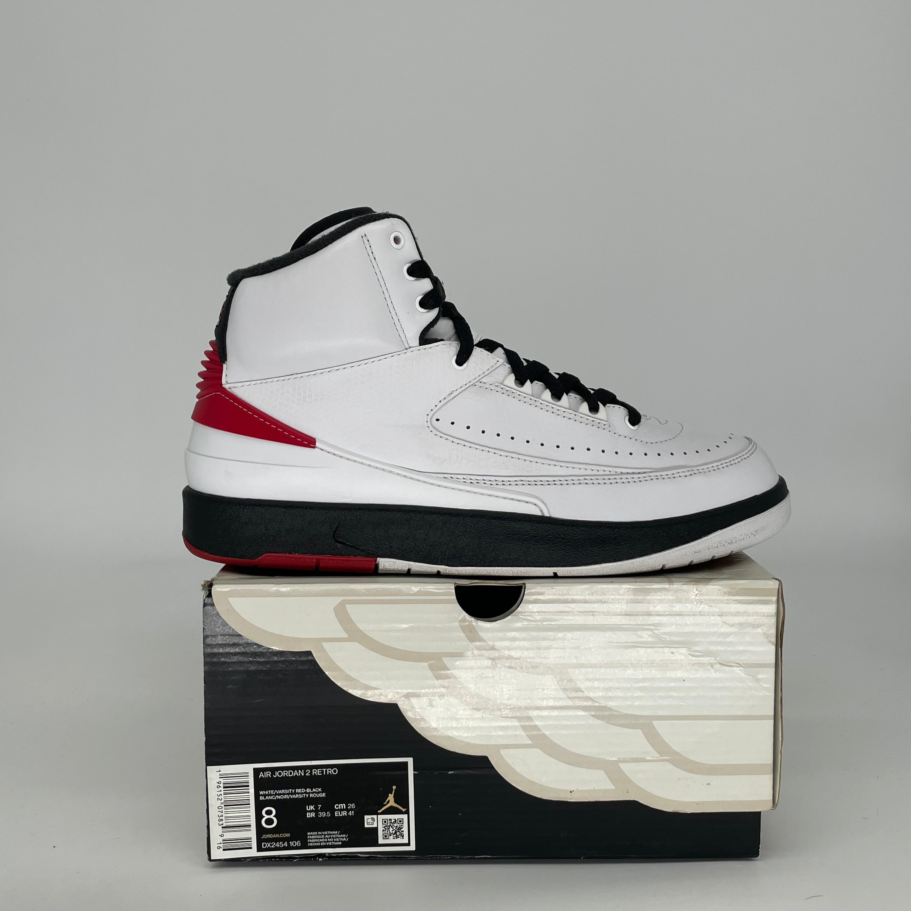 AIR JORDAN 2 CHICAGO SIZE 8 DX2454-106