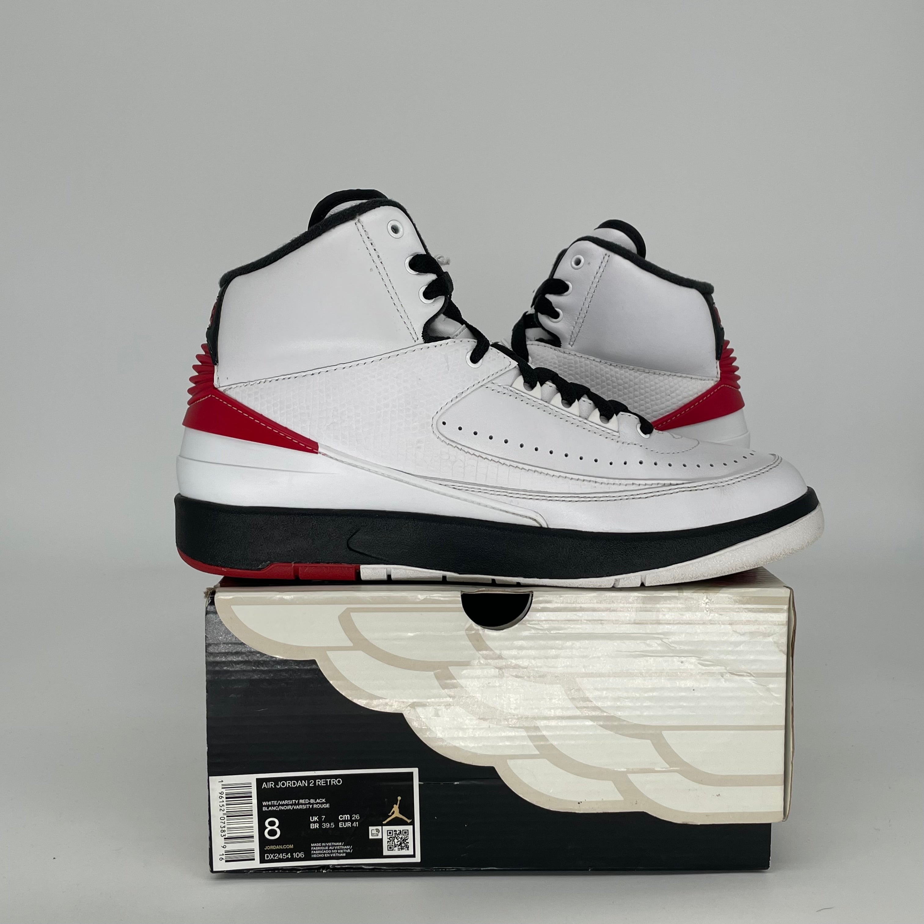 AIR JORDAN 2 CHICAGO SIZE 8 DX2454-106