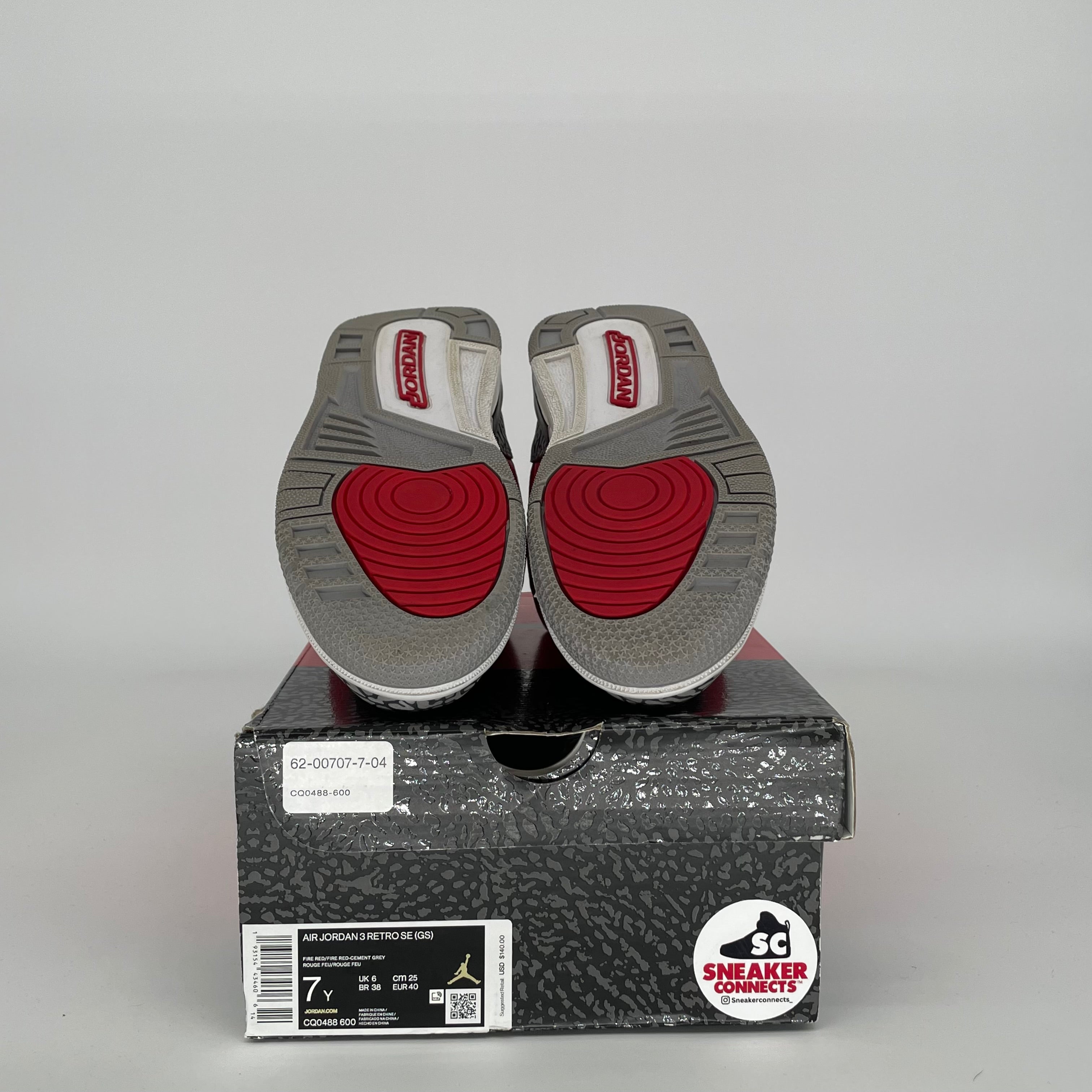 AIR JORDAN 3 UNITE SIZE 7Y CQ0488-600