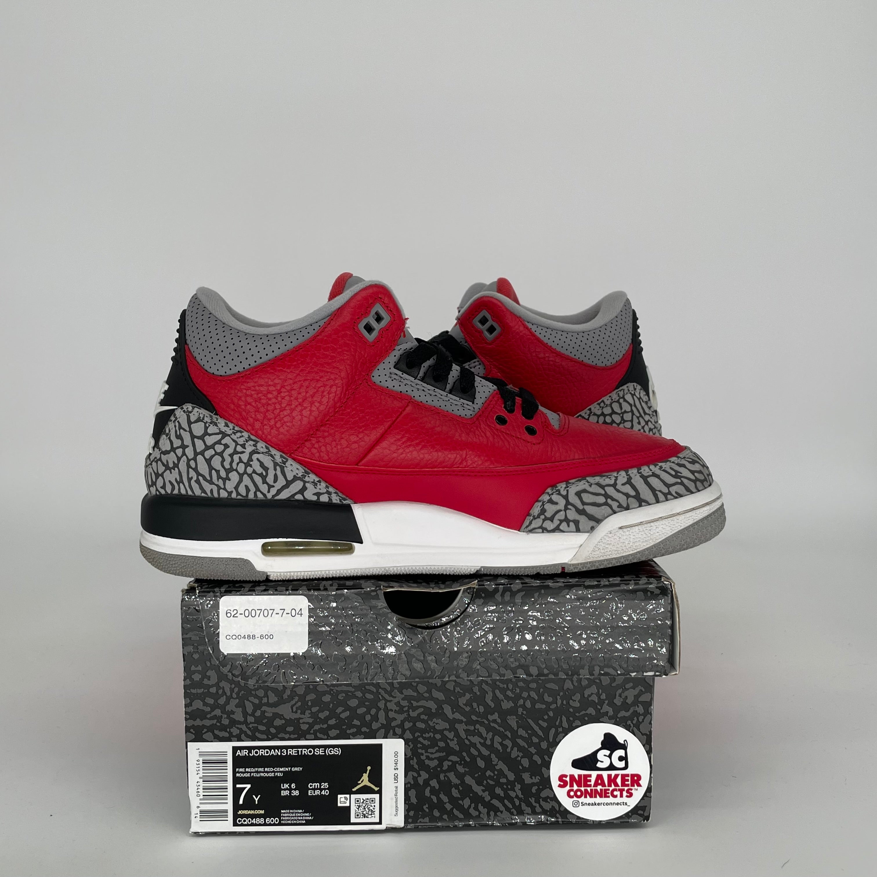 AIR JORDAN 3 UNITE SIZE 7Y CQ0488-600