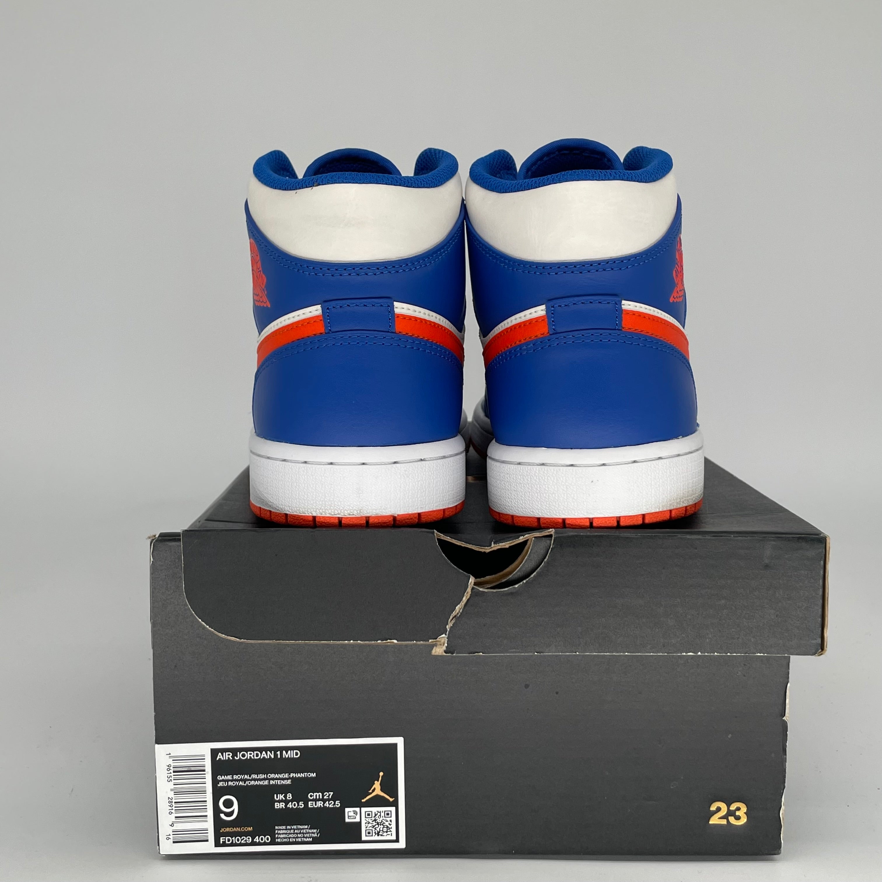 AIR JORDAN 1 MID KNICKS SIZE 9 FD1029-400