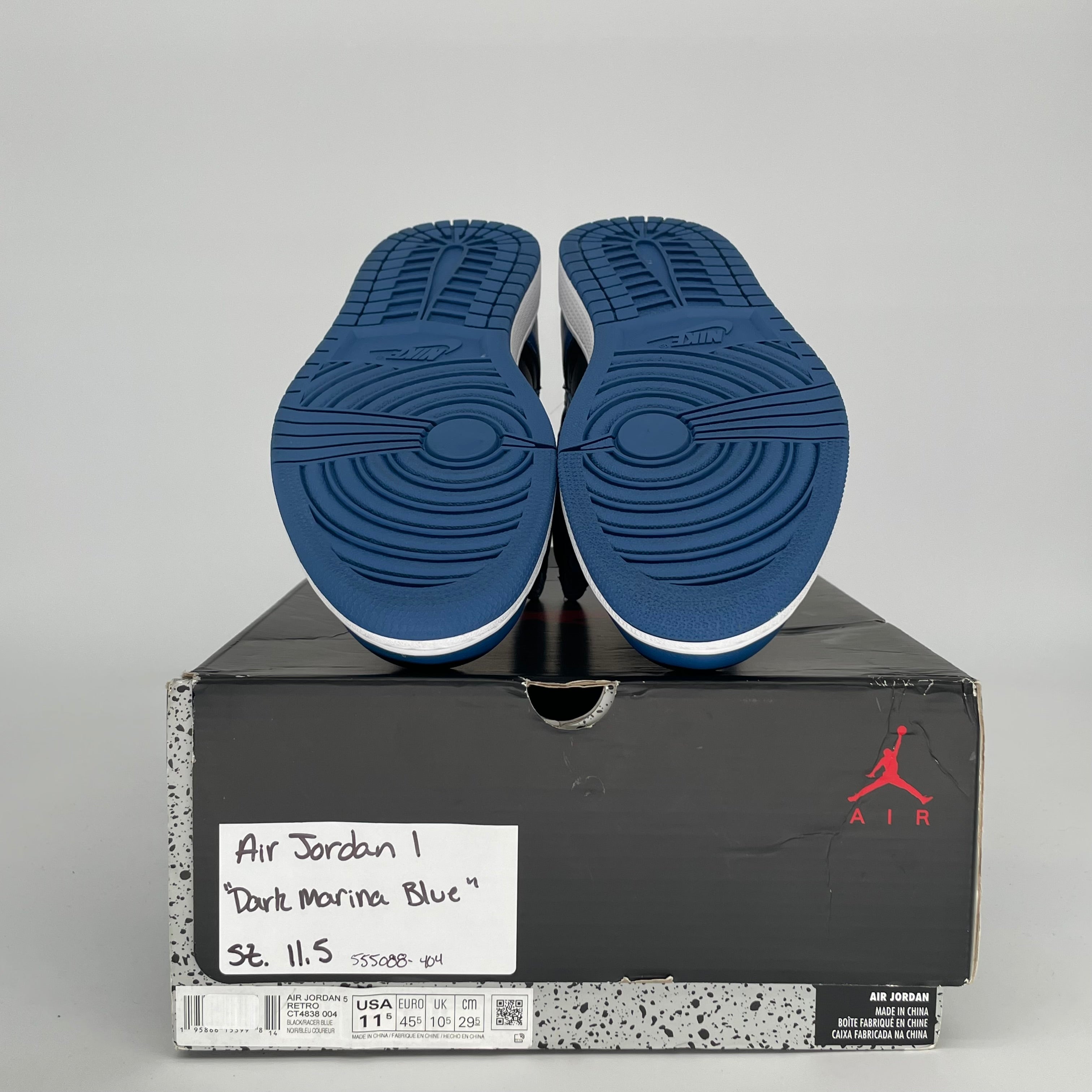 AIR JORDAN 1 DARK MARINA BLUE SIZE 11.5 555088-404