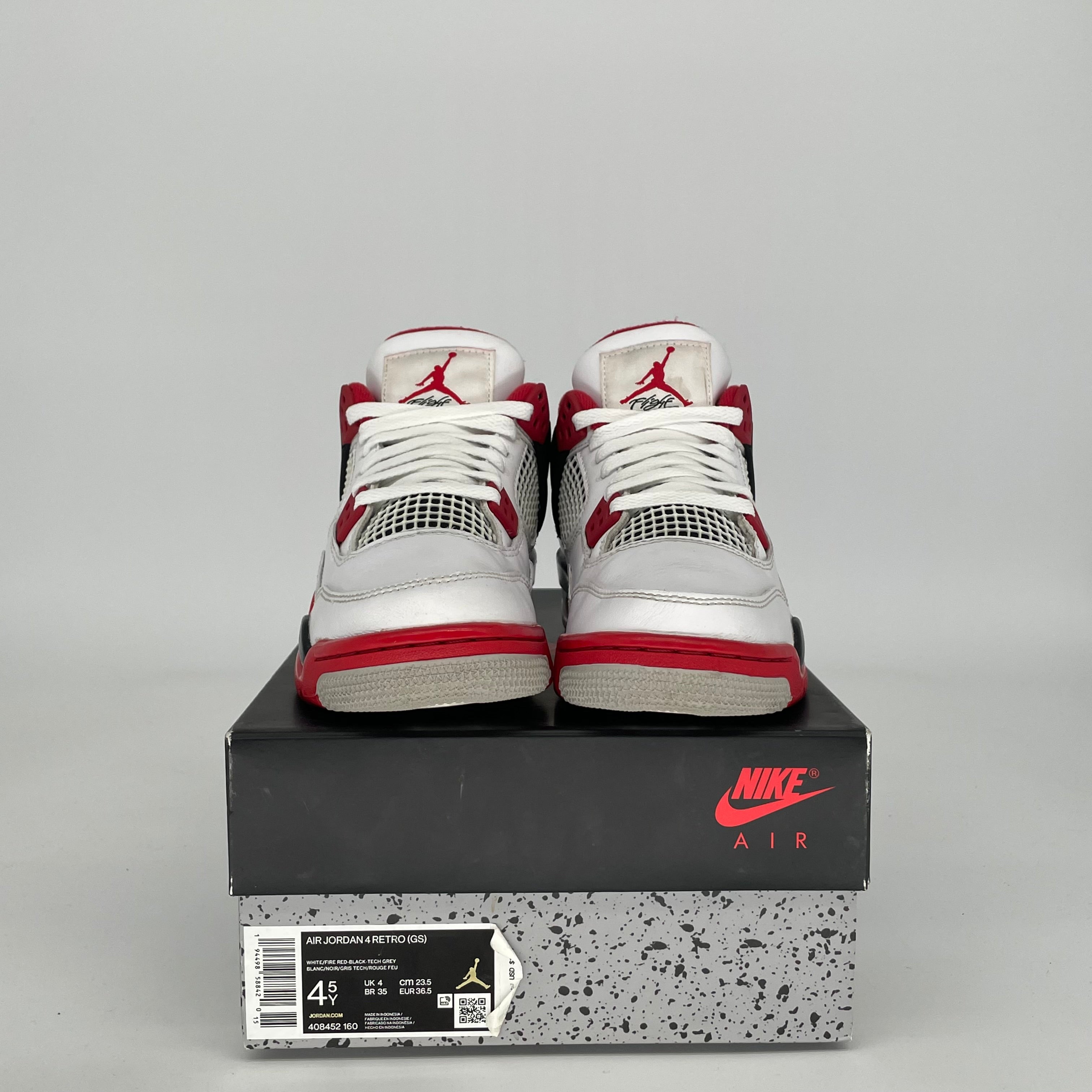 AIR JORDAN 4 FIRE RED SIZE 4.5Y 408452-160