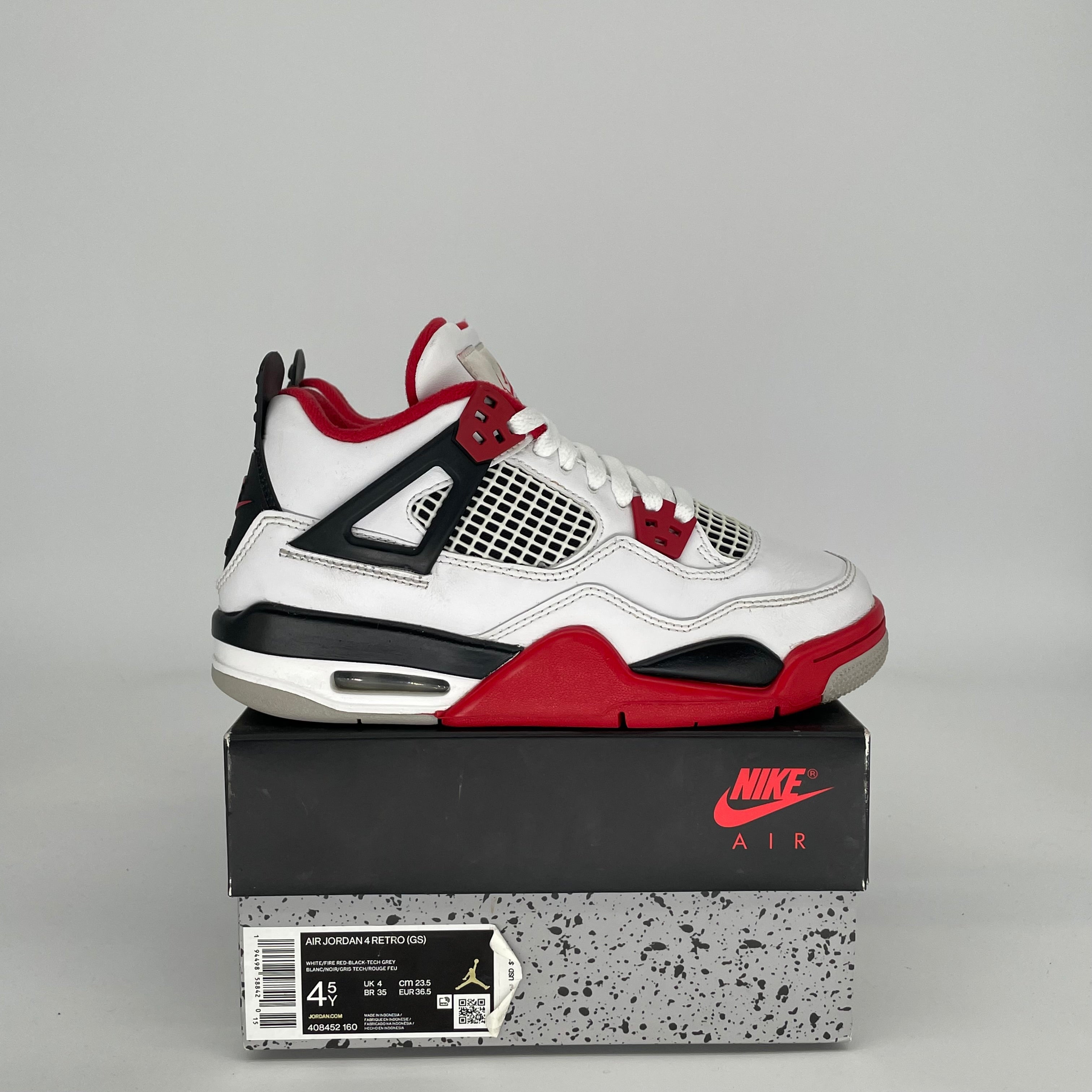 AIR JORDAN 4 FIRE RED SIZE 4.5Y 408452-160