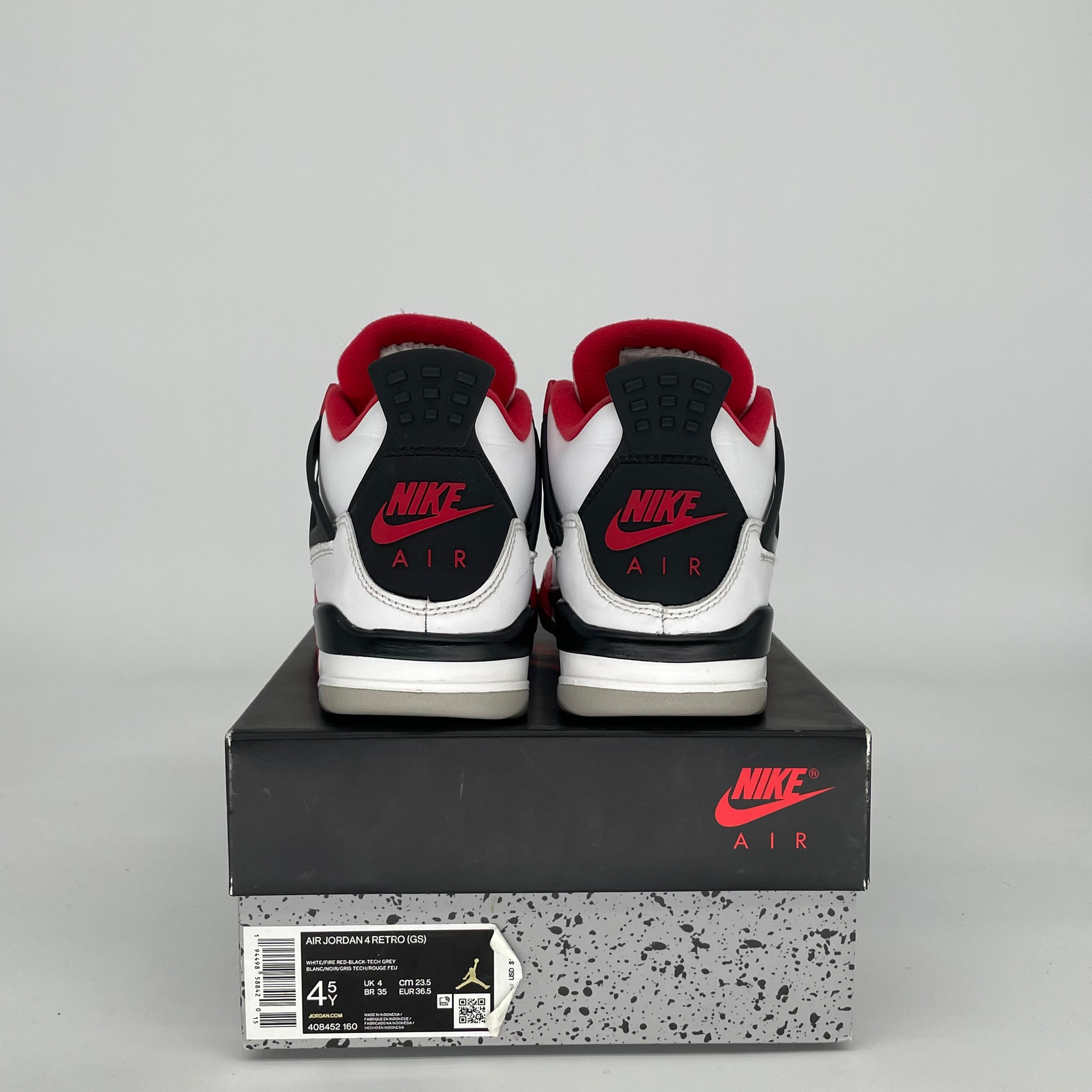 AIR JORDAN 4 FIRE RED SIZE 4.5Y 408452-160