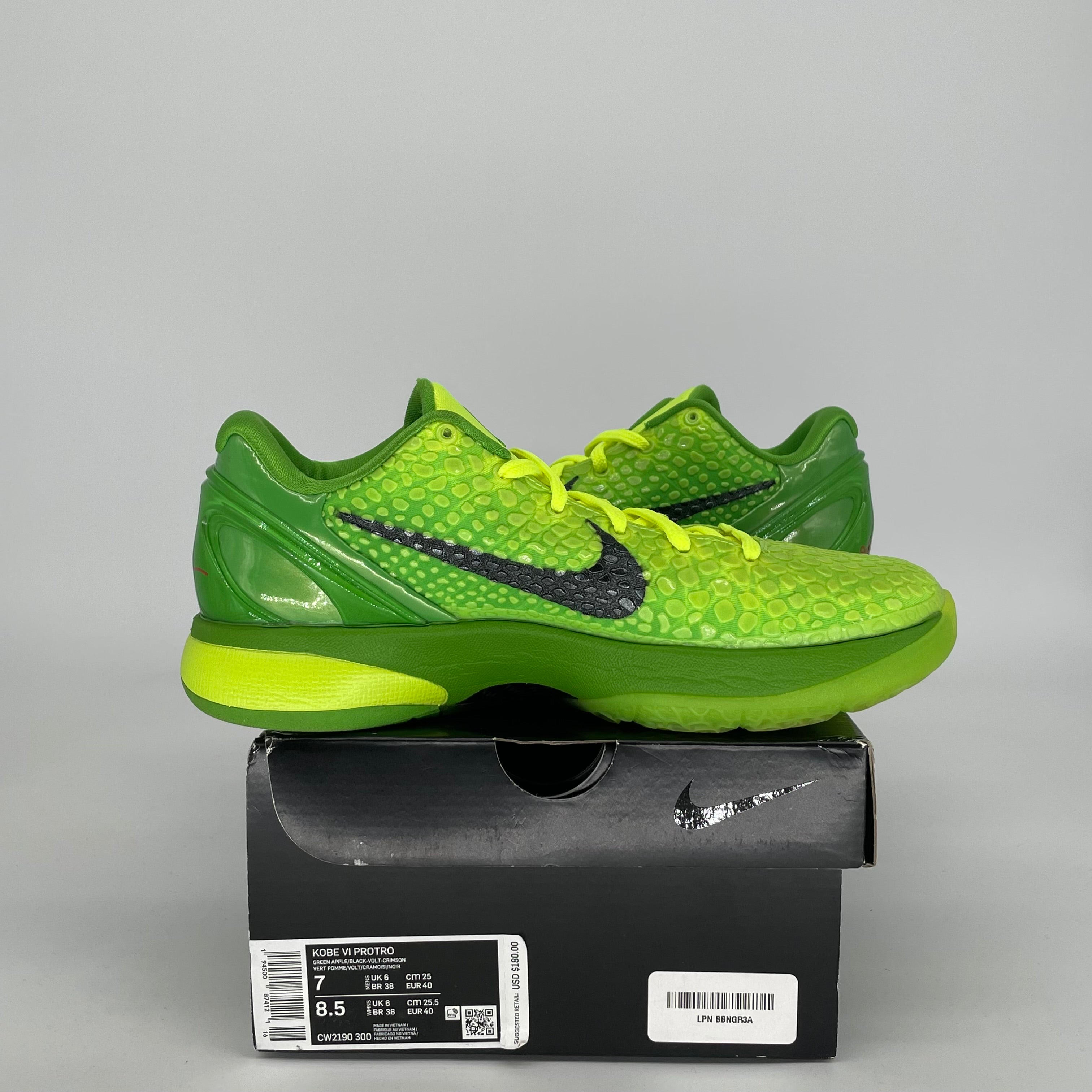 NIKE KOBE 6 PROTRO GRINCH SIZE 7 CW2190-300