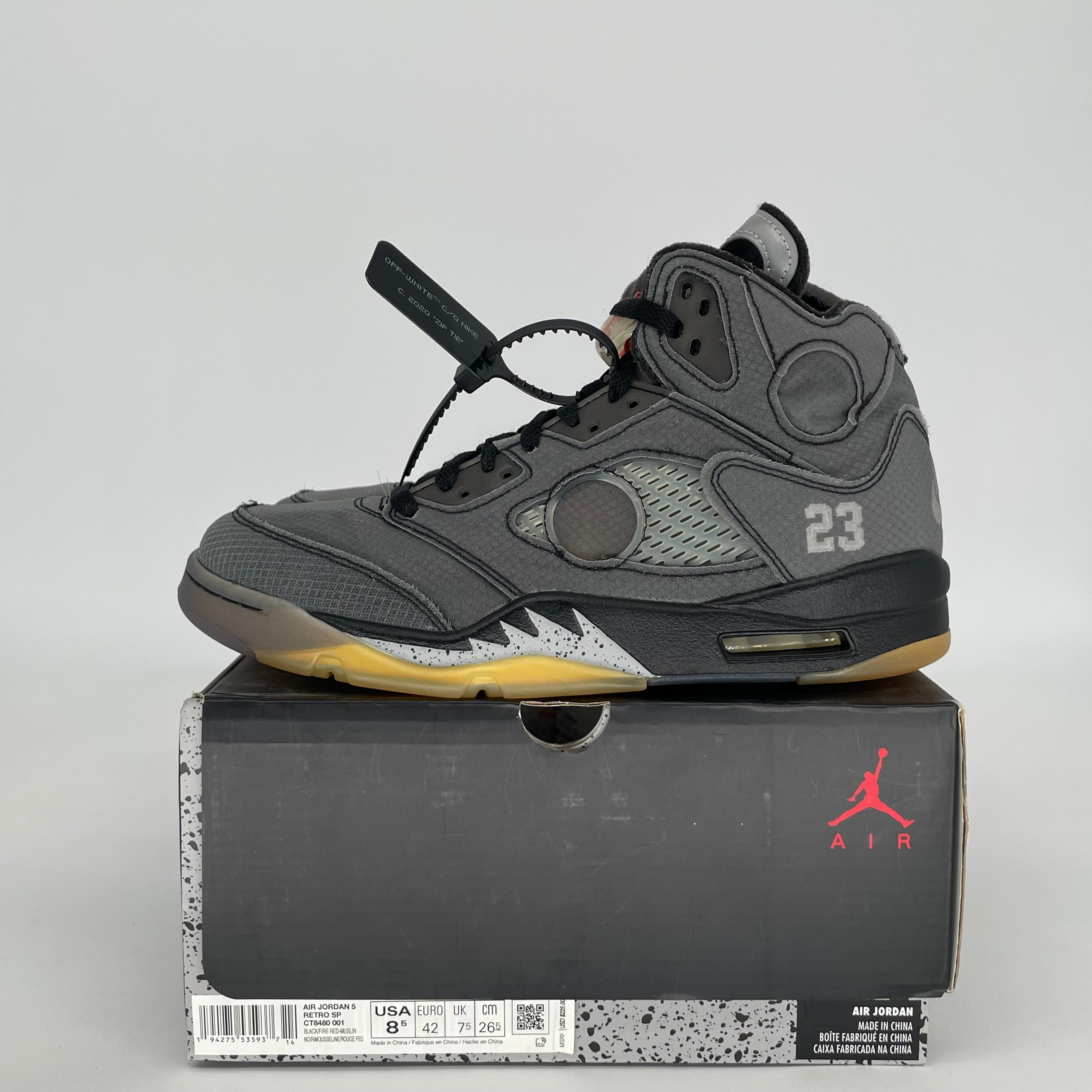 AIR JORDAN 5 OFF WHITE MUSLIN SIZE 8.5 CT8480-001