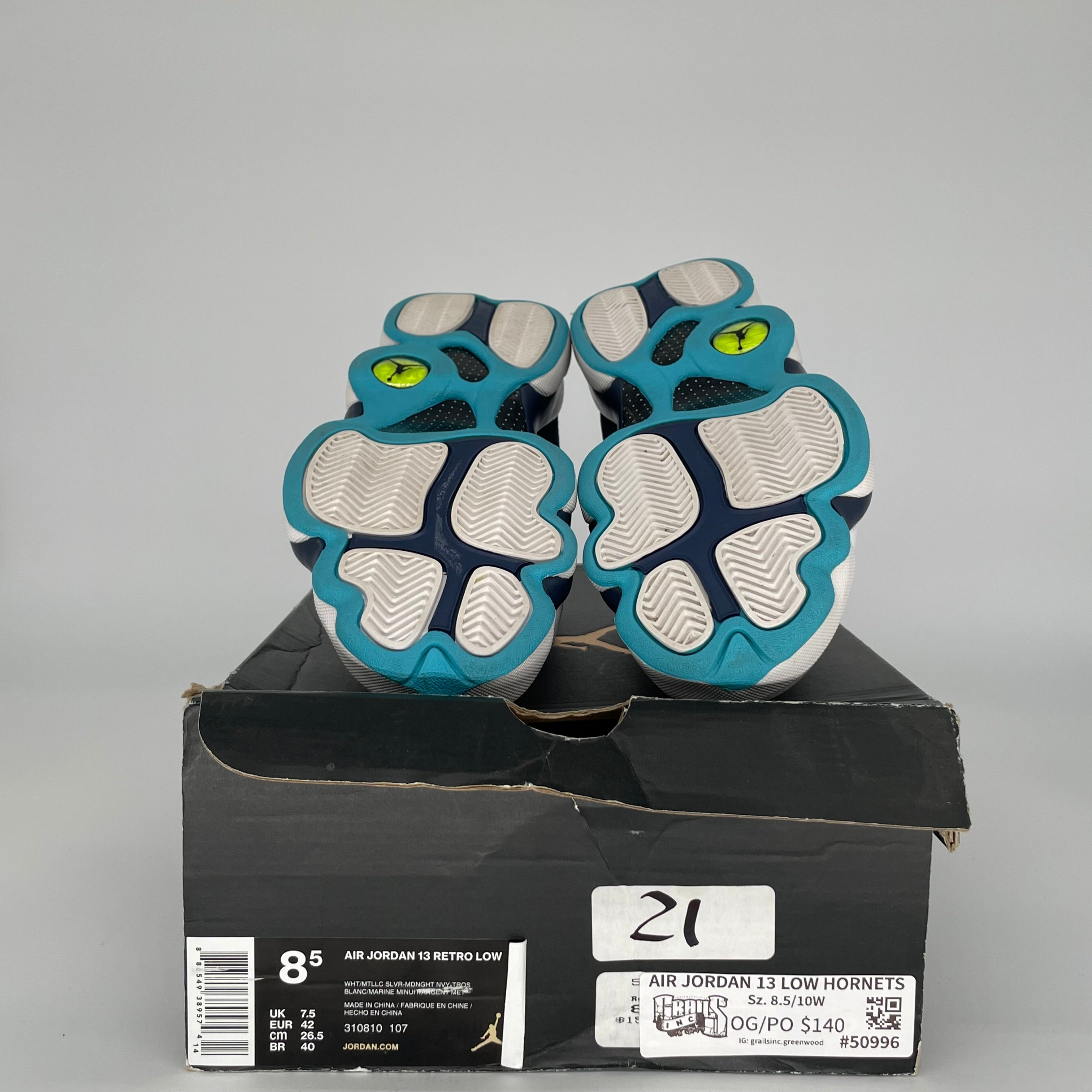 AIR JORDAN 13 LOW HORNETS SIZE 8.5 310810-107