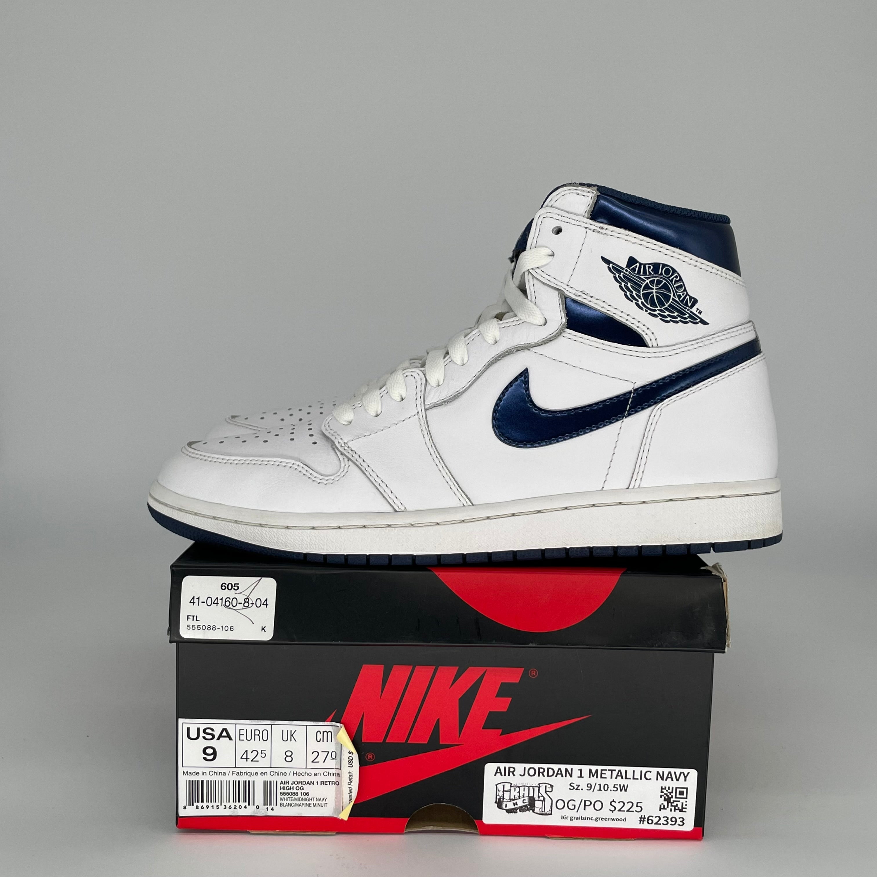 AIR JORDAN 1 METALLIC NAVY SIZE 9 555088-106