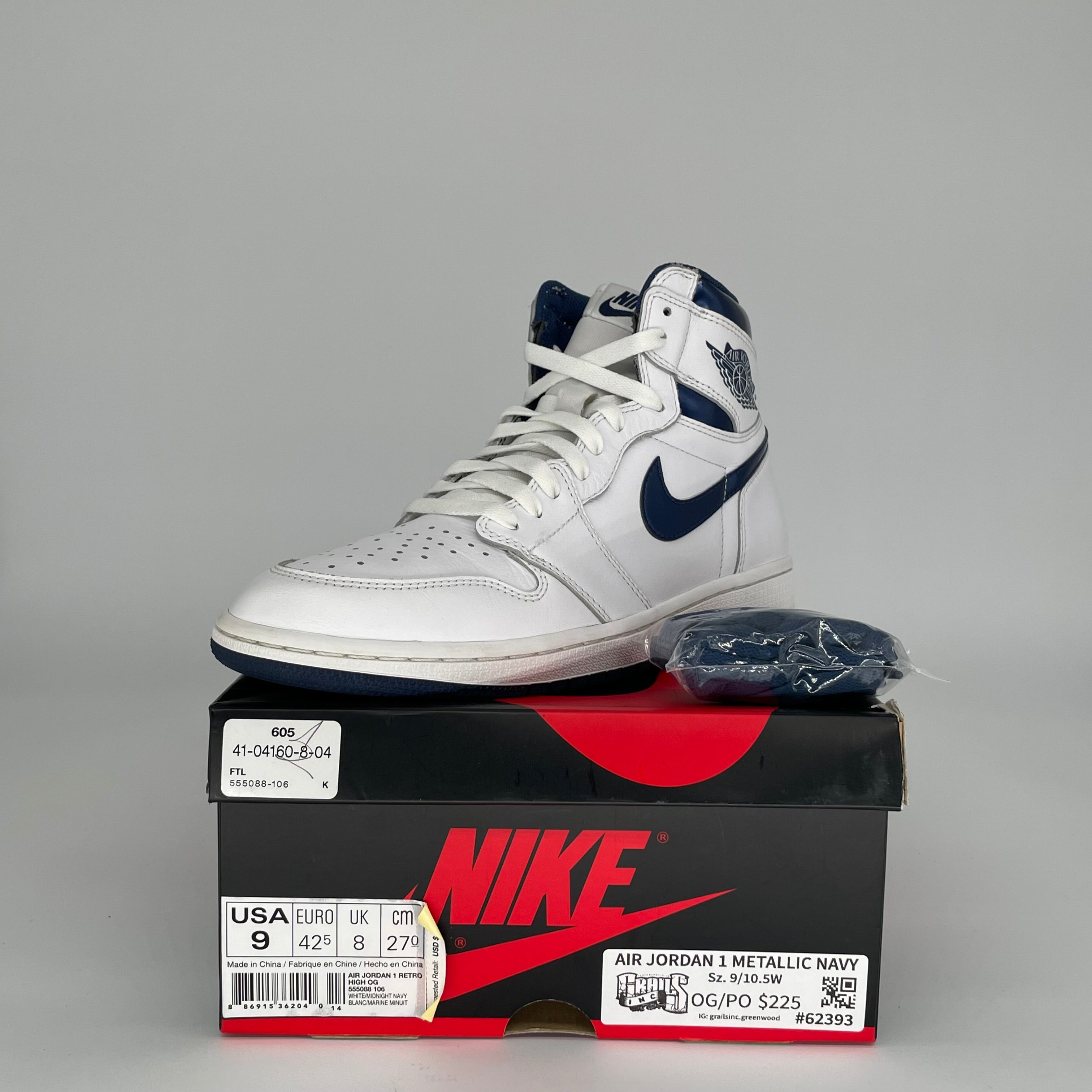 AIR JORDAN 1 METALLIC NAVY SIZE 9 555088-106