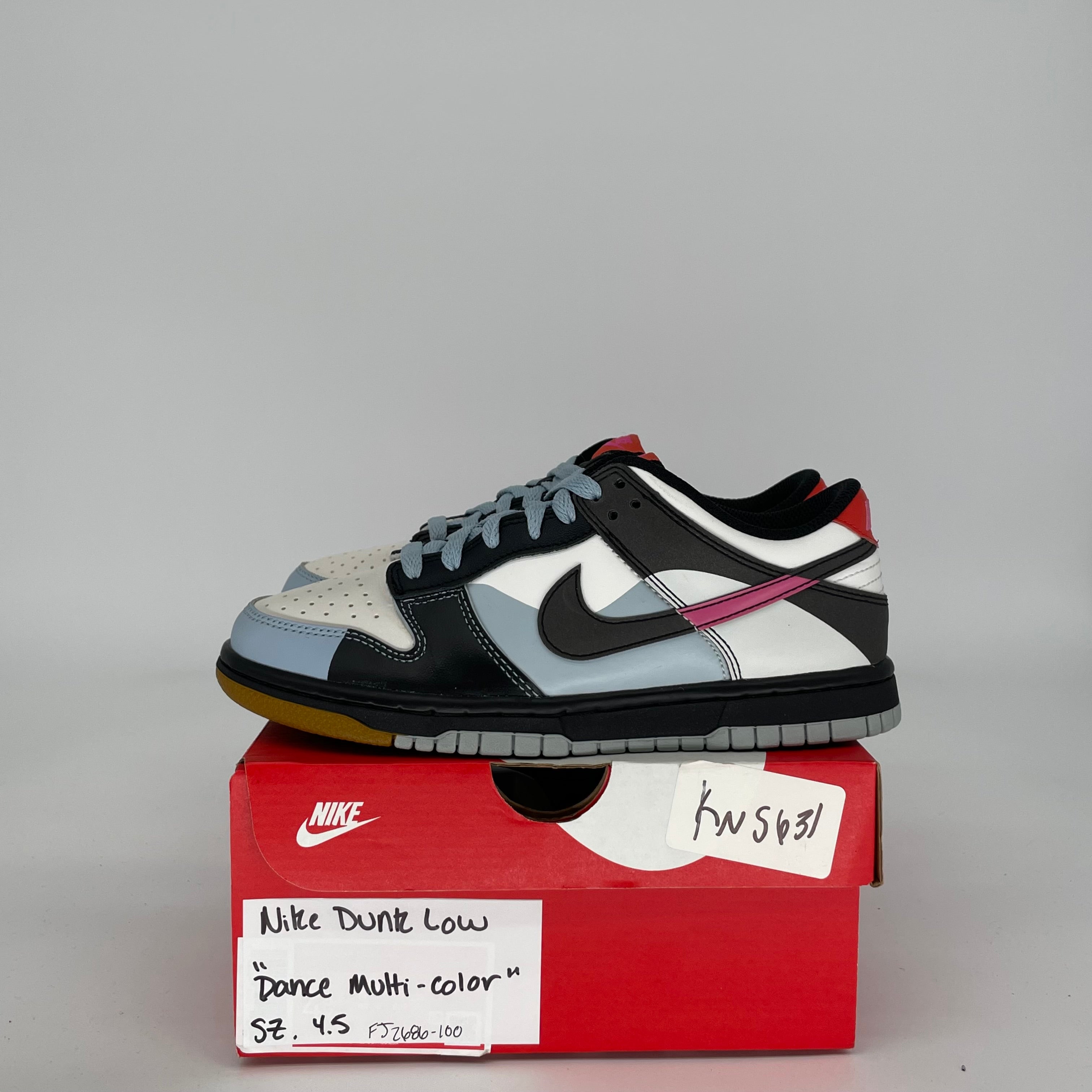 NIKE DUNK LOW DANCE MULTI-COLOR SIZE 4.5Y FJ2686-100