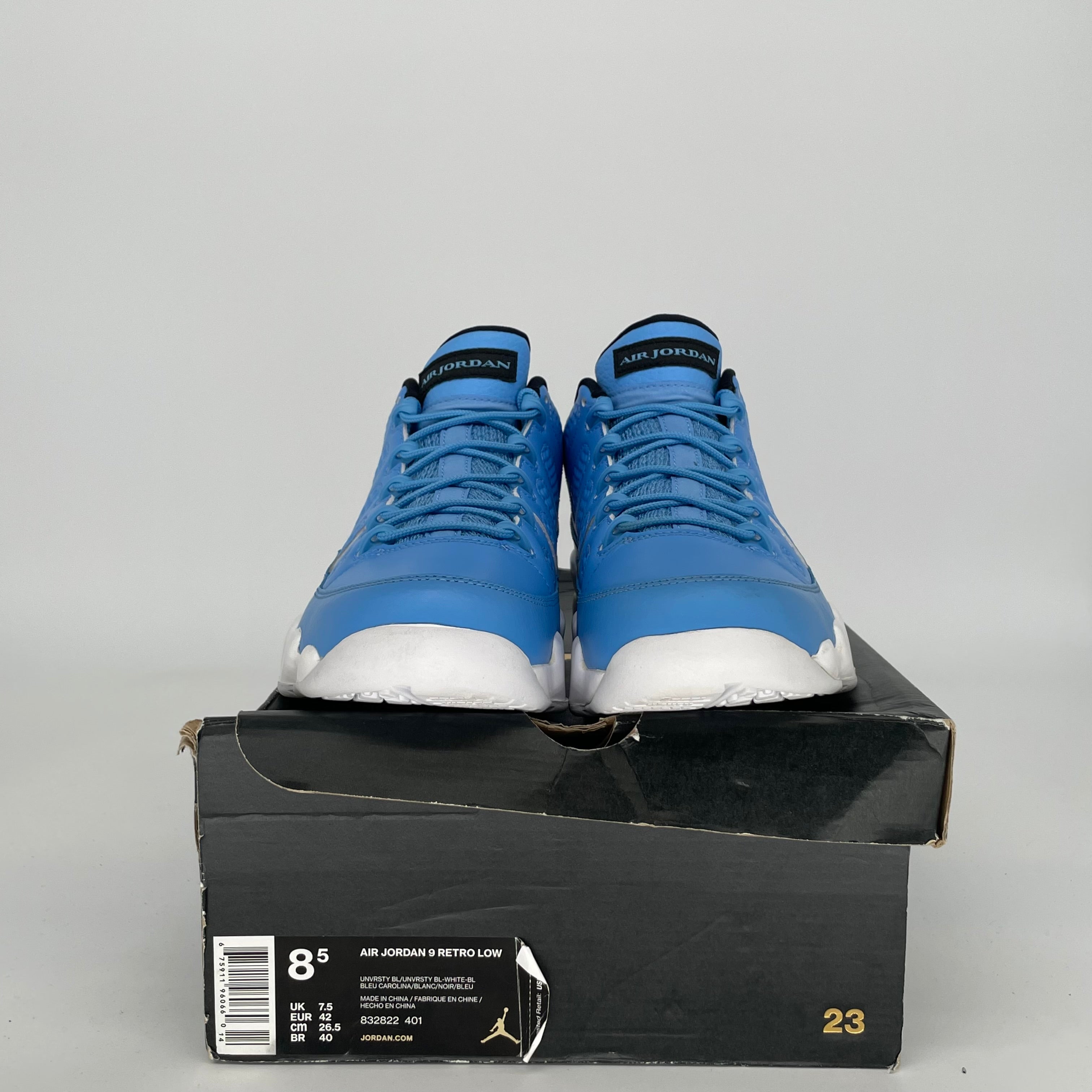 AIR JORDAN 9 LOW PANTONE SIZE 8.5 832822-401