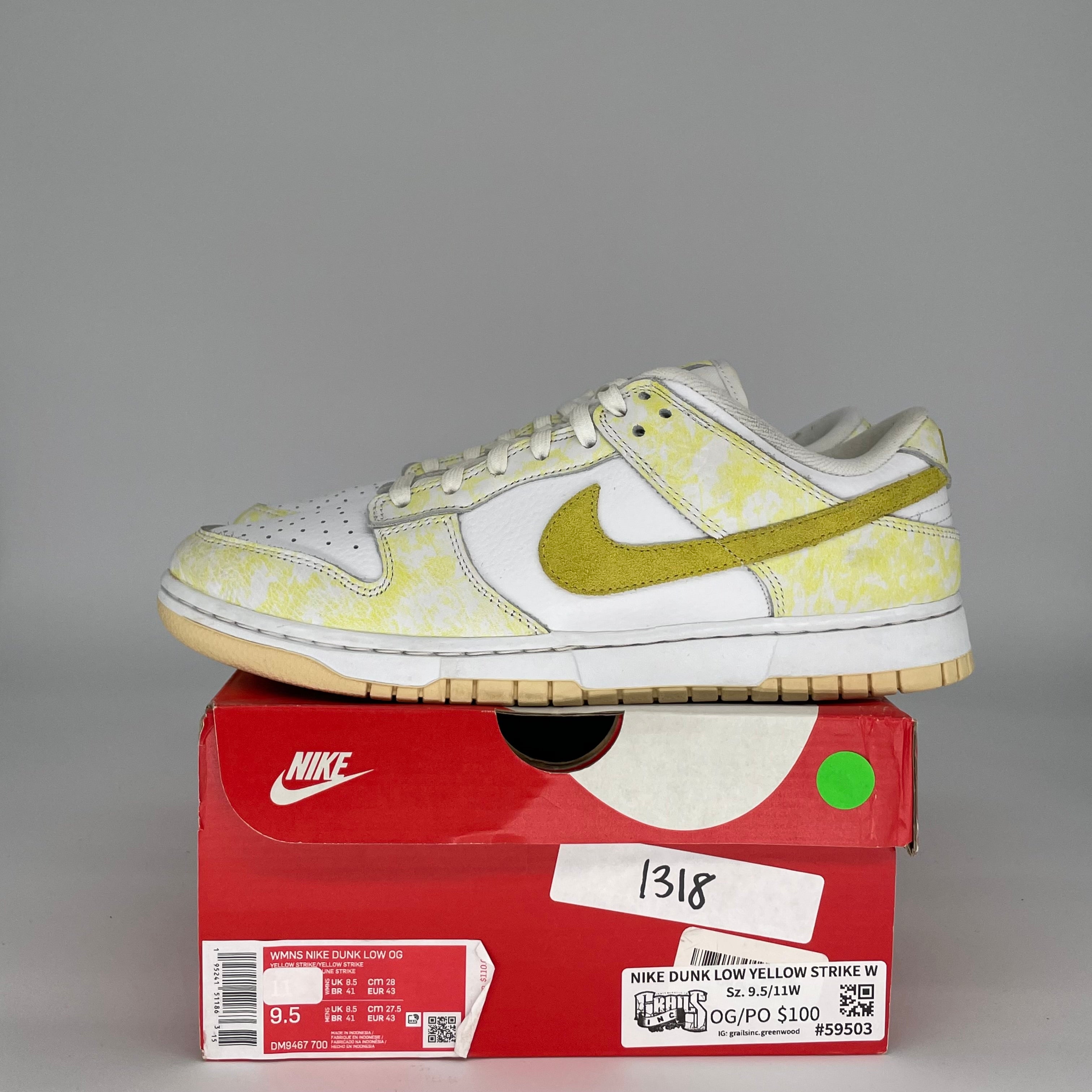 NIKE DUNK LOW YELLOW STRIKE W SIZE 9.5/11W DM9467-700