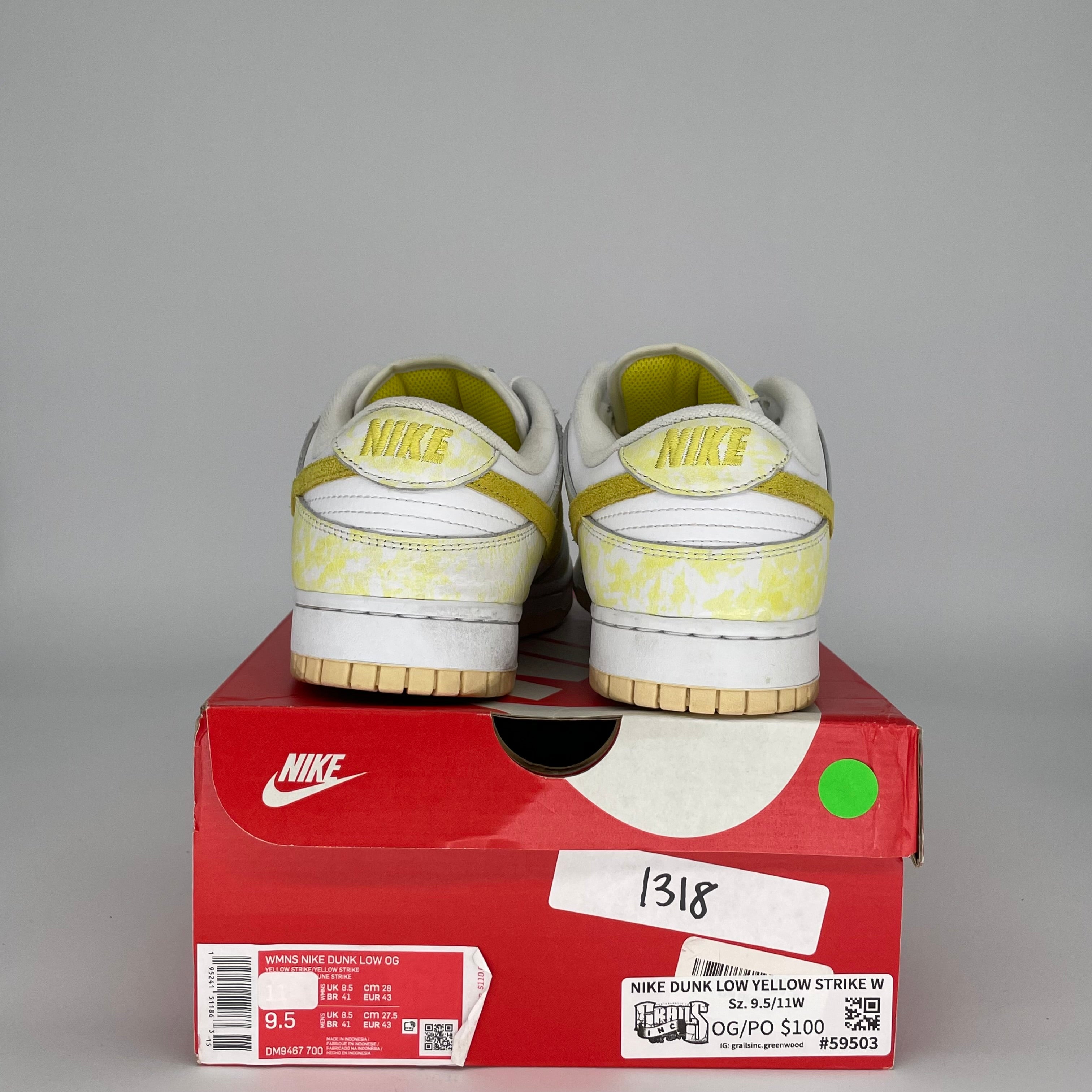 NIKE DUNK LOW YELLOW STRIKE W SIZE 9.5/11W DM9467-700