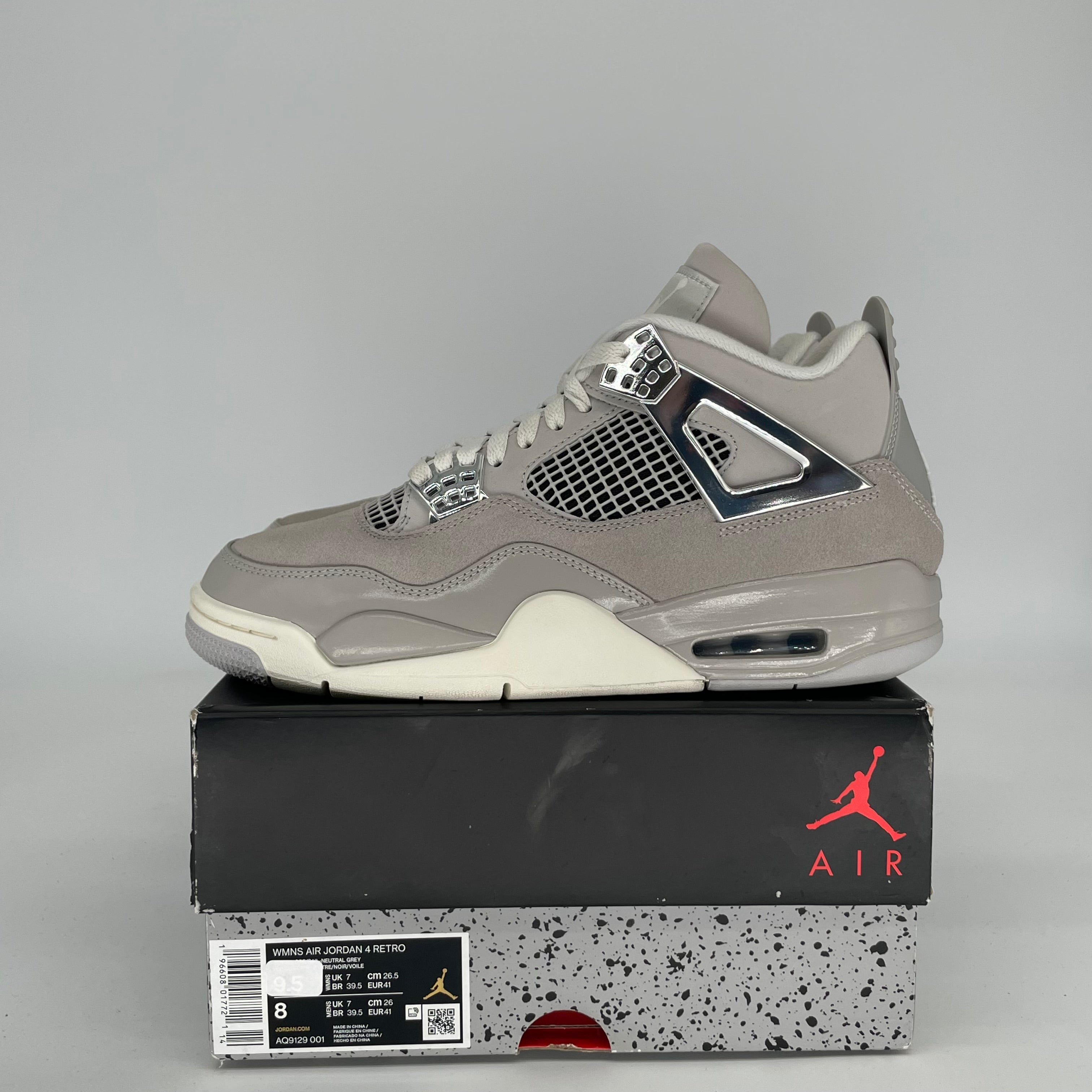 AIR JORDAN 4 FROZEN MOMENTS W SIZE 8/9.5W AQ9129-001