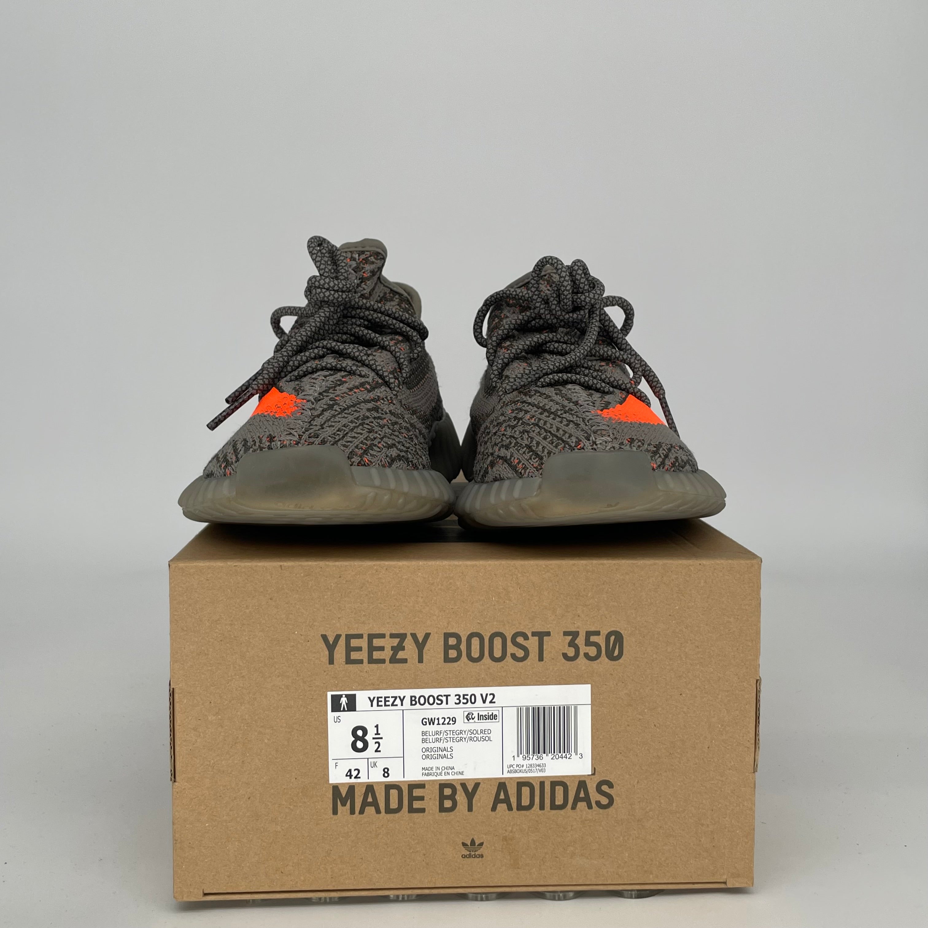 ADIDAS YEEZY 350 V2 BELUGA REFLECTIVE SIZE 8.5 GW1229