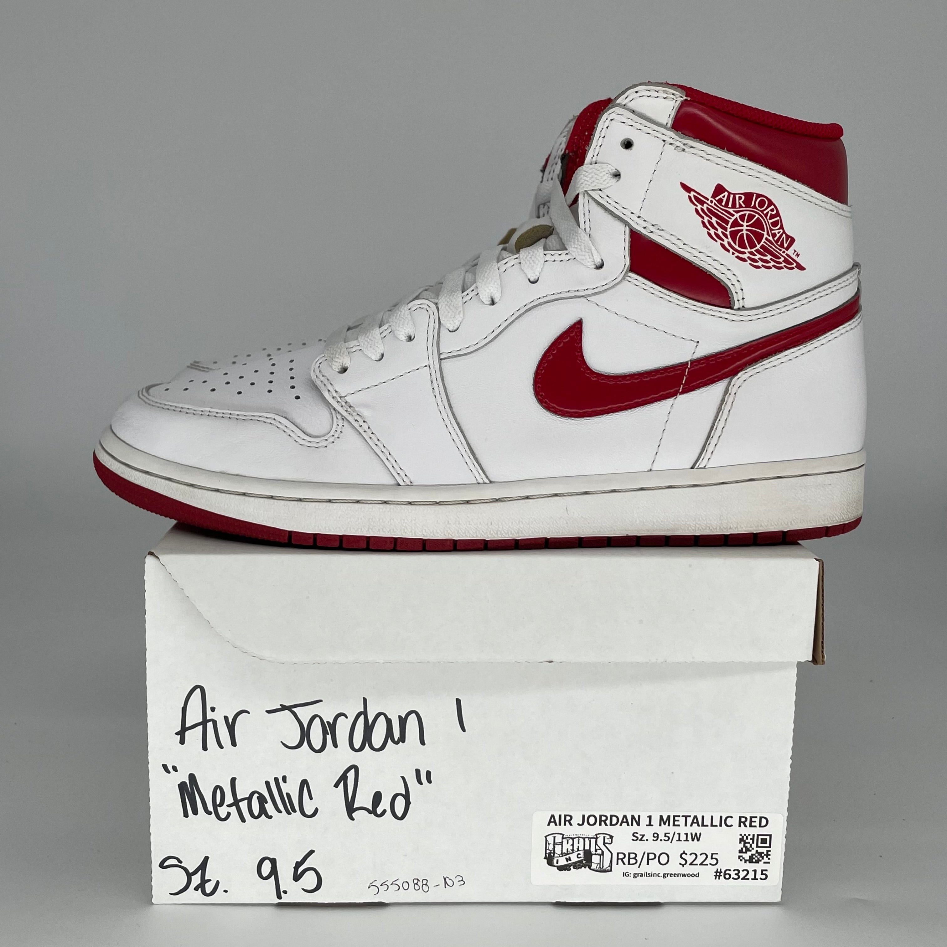 AIR JORDAN 1 METALLIC RED SIZE 9.5 555088-103