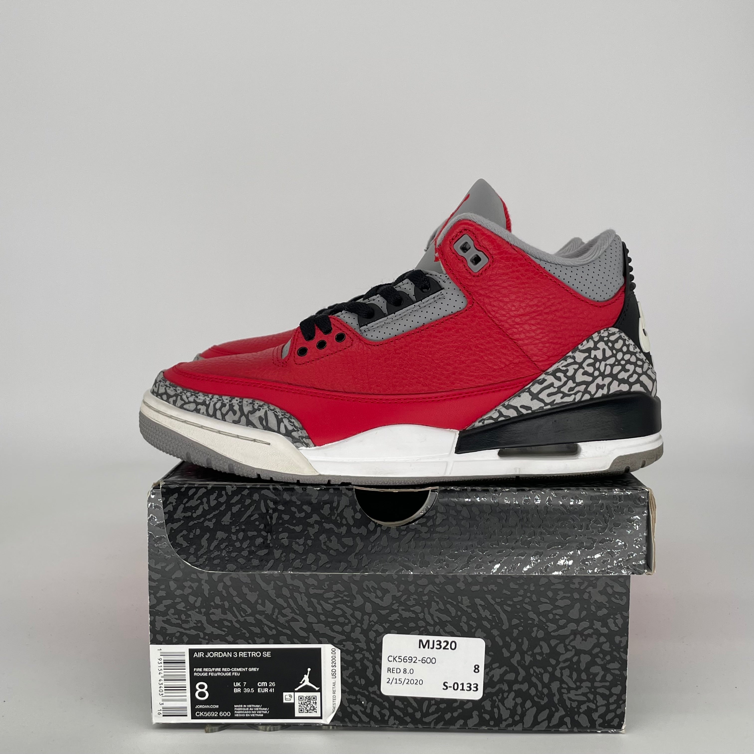 AIR JORDAN 3 UNITE SIZE 8 CK5692-600