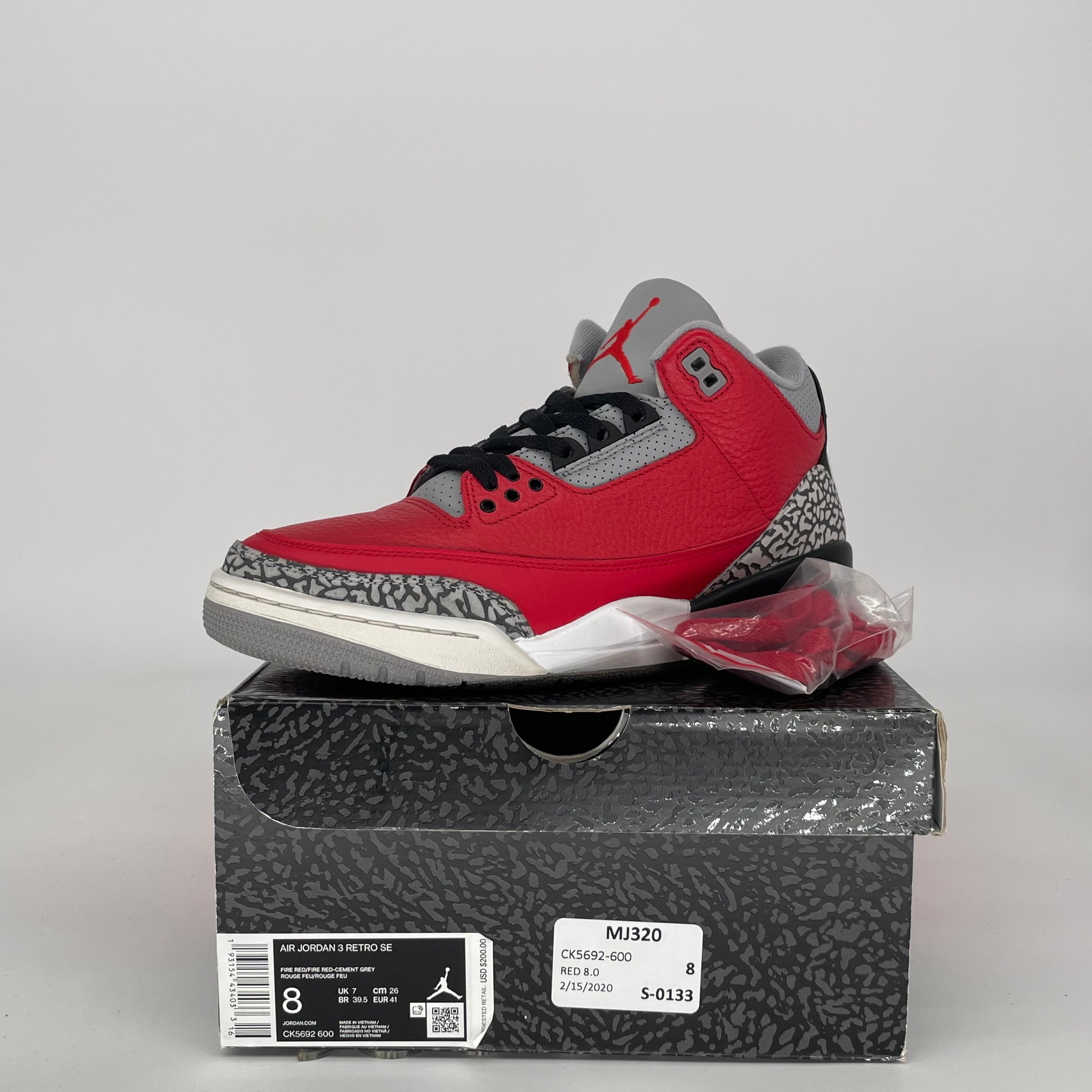 AIR JORDAN 3 UNITE SIZE 8 CK5692-600