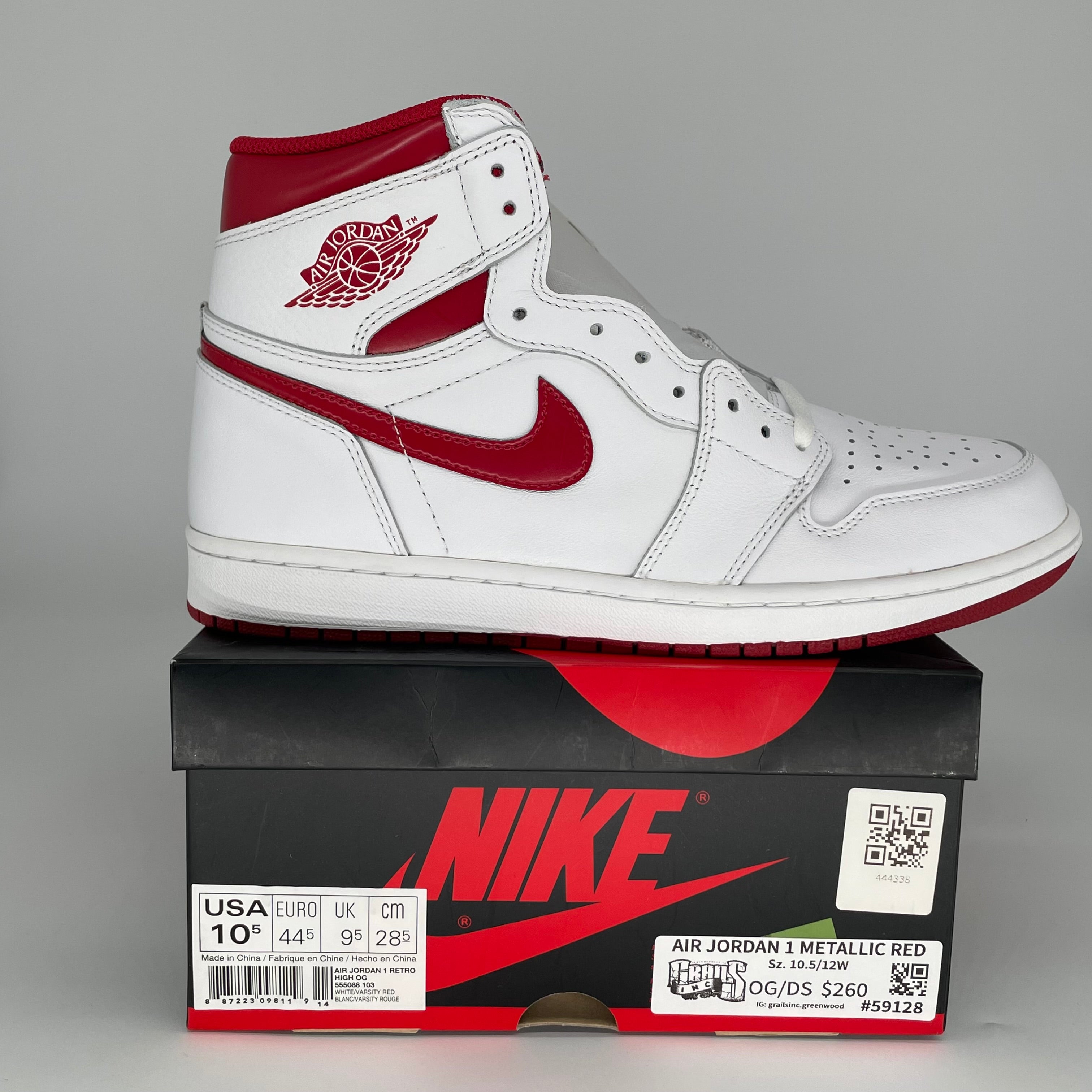 AIR JORDAN 1 METALLIC RED SIZE 10.5 555088-103