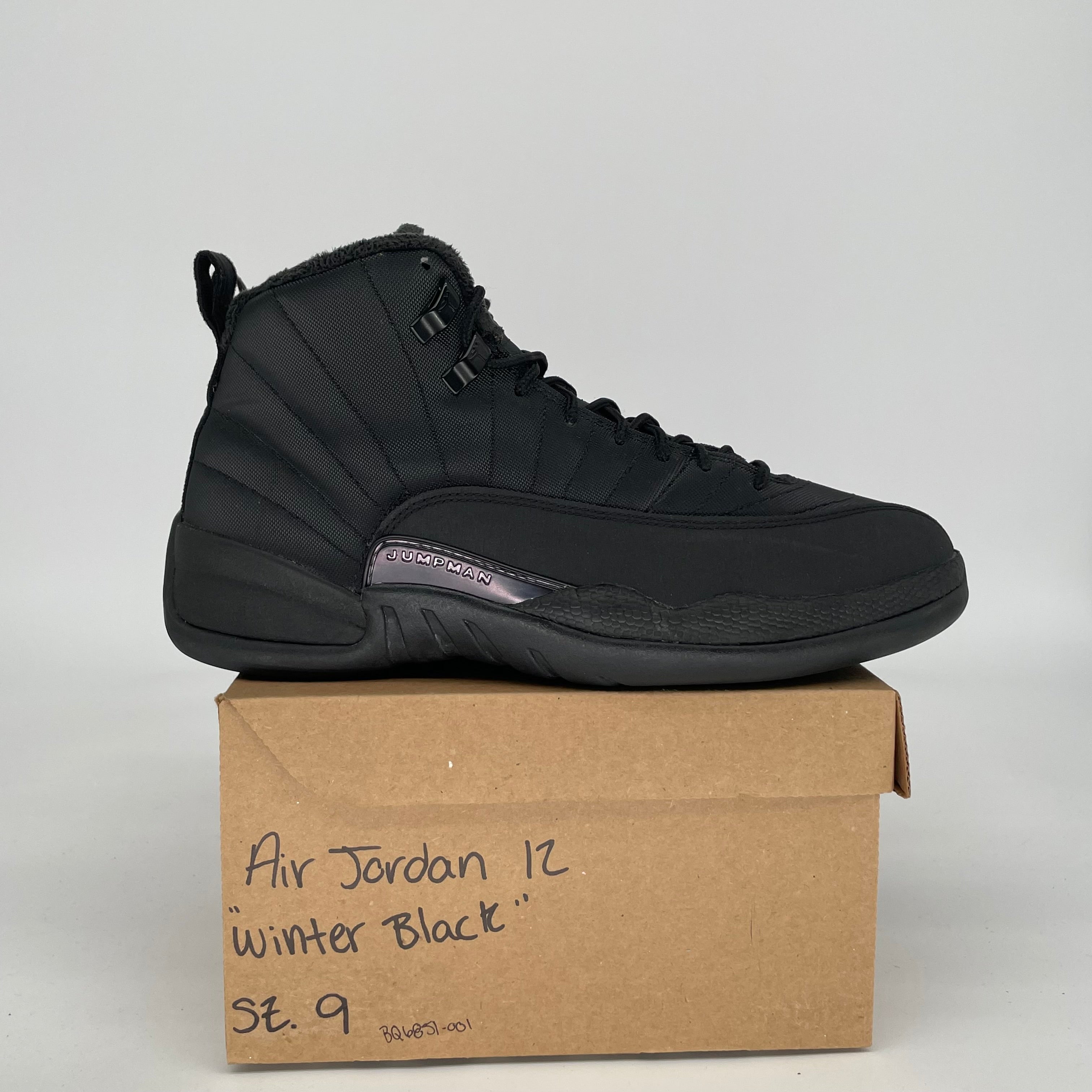 AIR JORDAN 12 WINTER BLACK SIZE 9 BQ6851-001