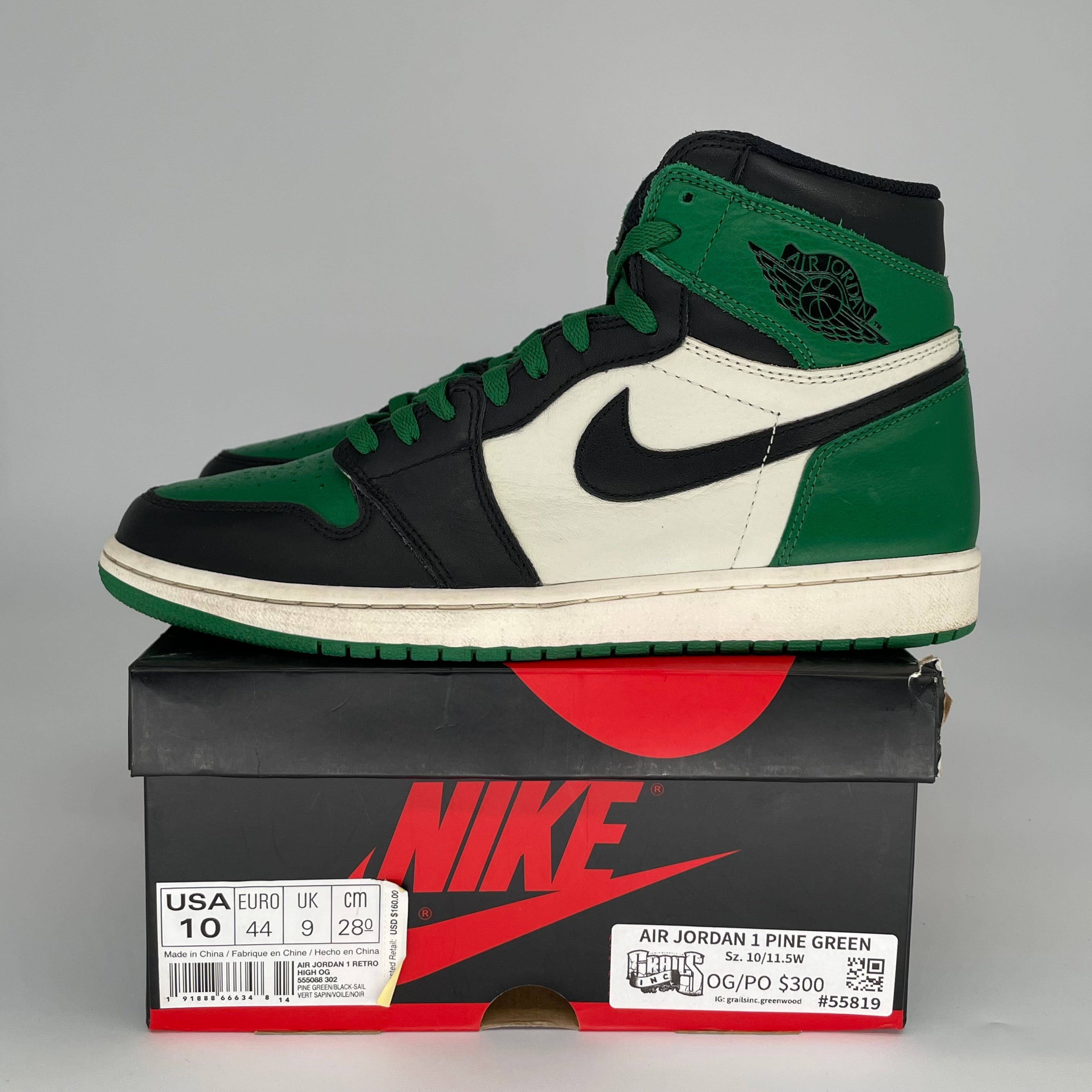 AIR JORDAN 1 PINE GREEN SIZE 10 555088-302