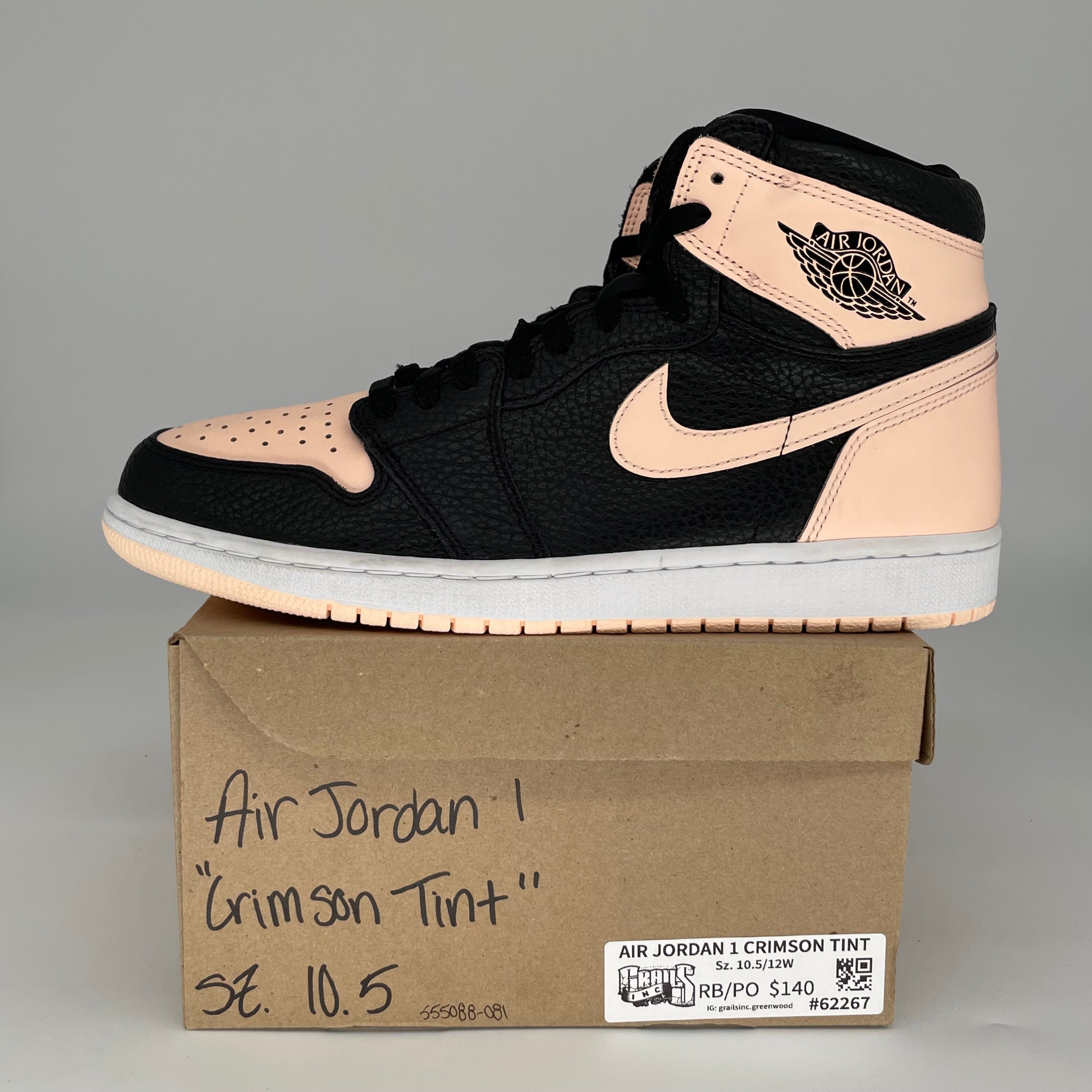 AIR JORDAN 1 CRIMSON TINT SIZE 10.5 555088-081