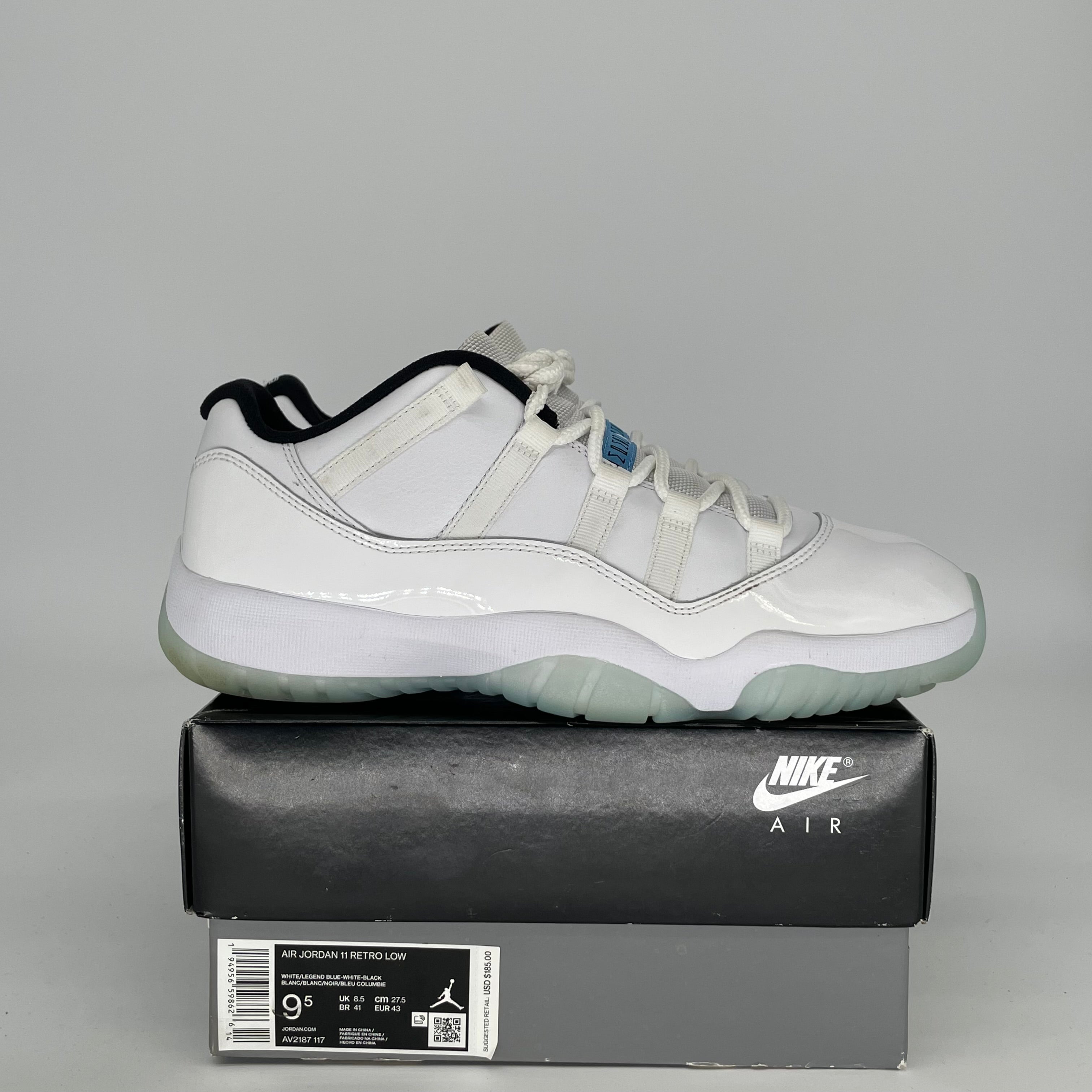 AIR JORDAN 11 LOW LEGEND BLUE SIZE 9.5 AV2187-117