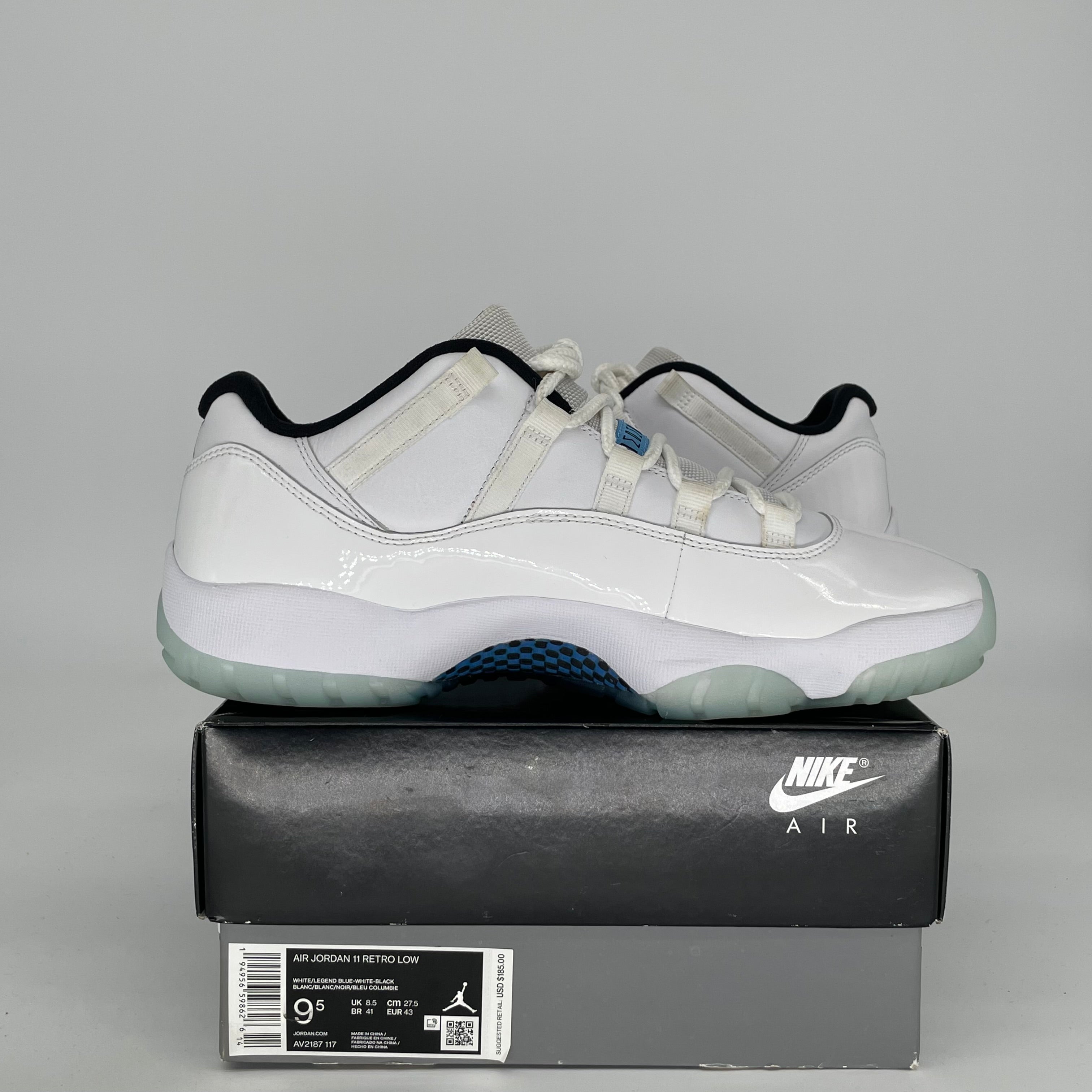 AIR JORDAN 11 LOW LEGEND BLUE SIZE 9.5 AV2187-117