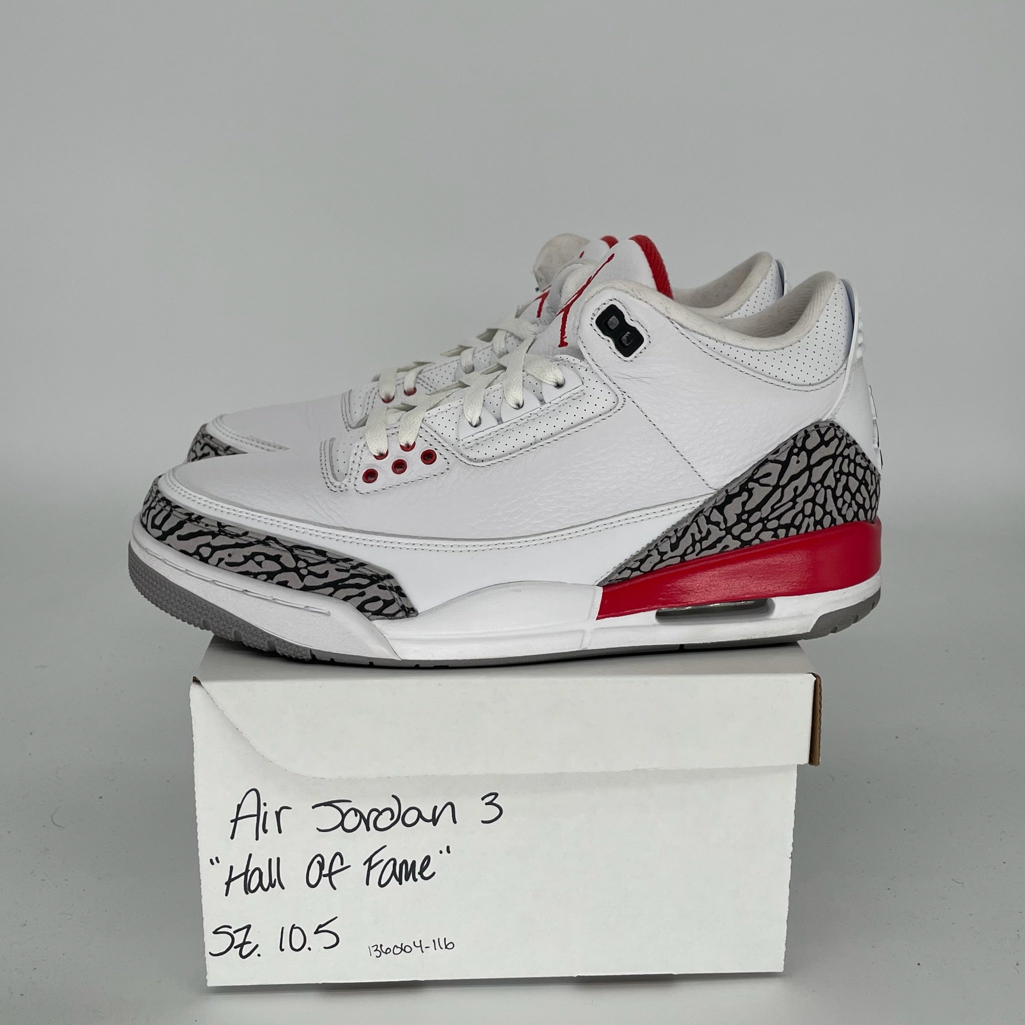 AIR JORDAN 3 HALL OF FAME SIZE 10.5 136064-116