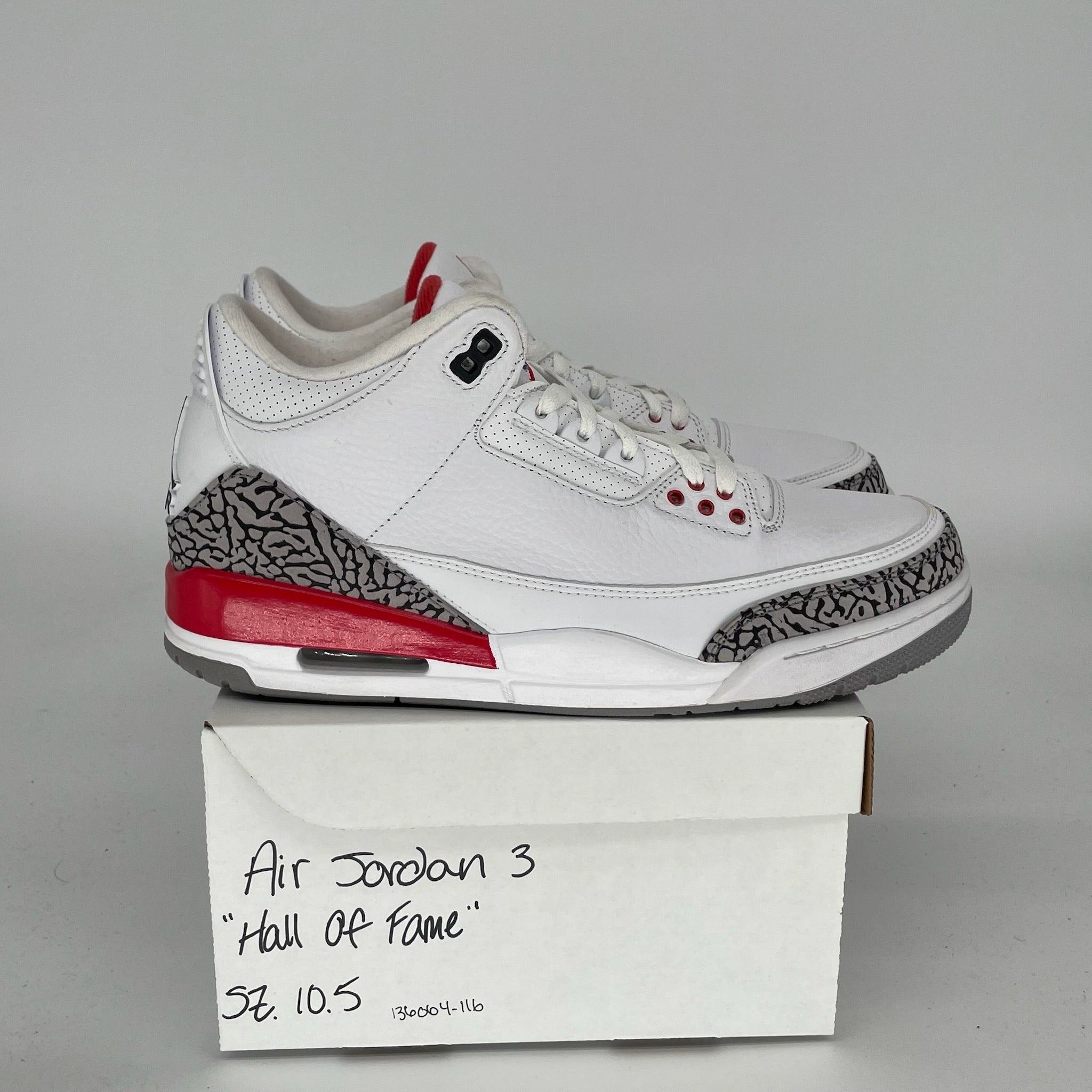 AIR JORDAN 3 HALL OF FAME SIZE 10.5 136064-116