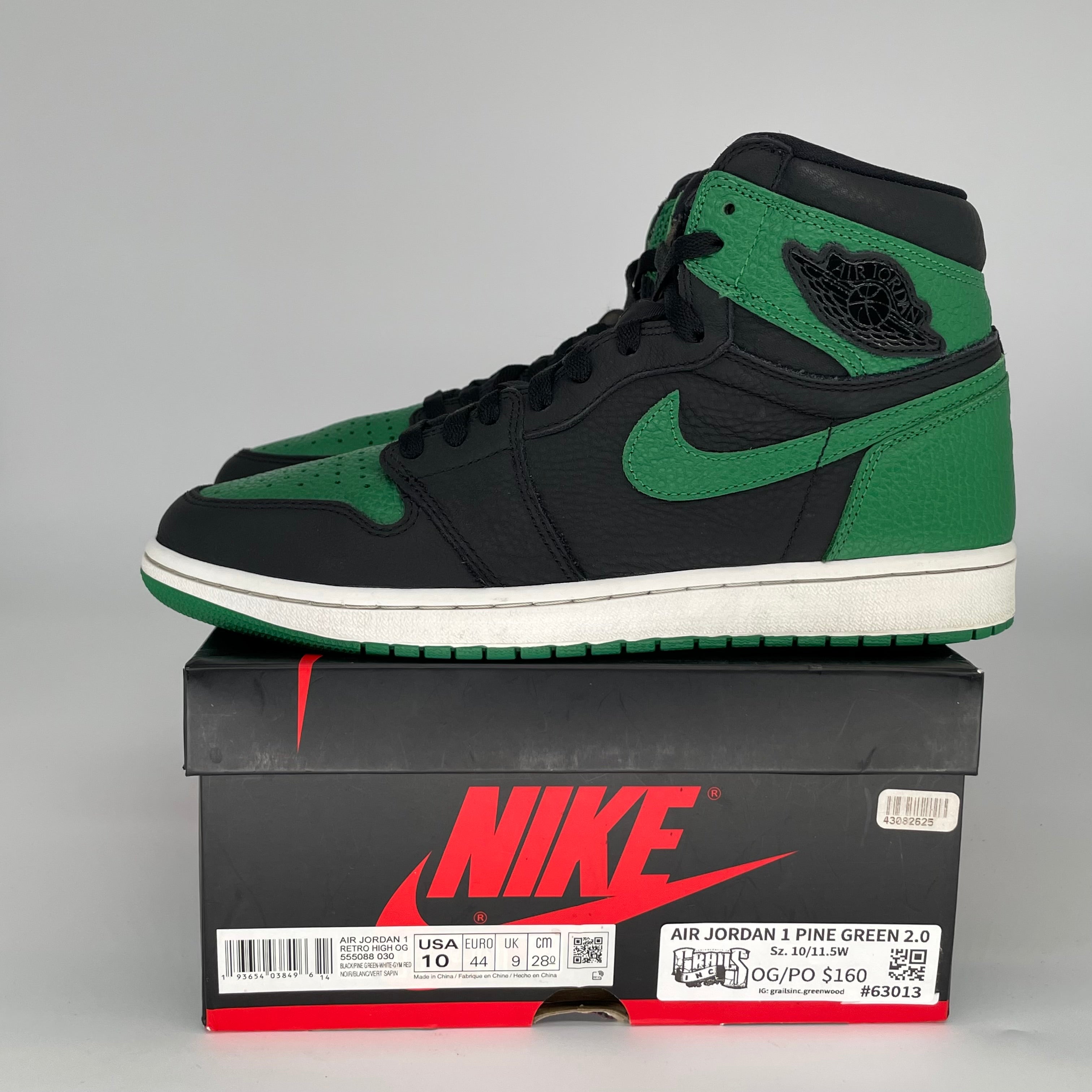 AIR JORDAN 1 PINE GREEN 2.0 SIZE 10 555088-030