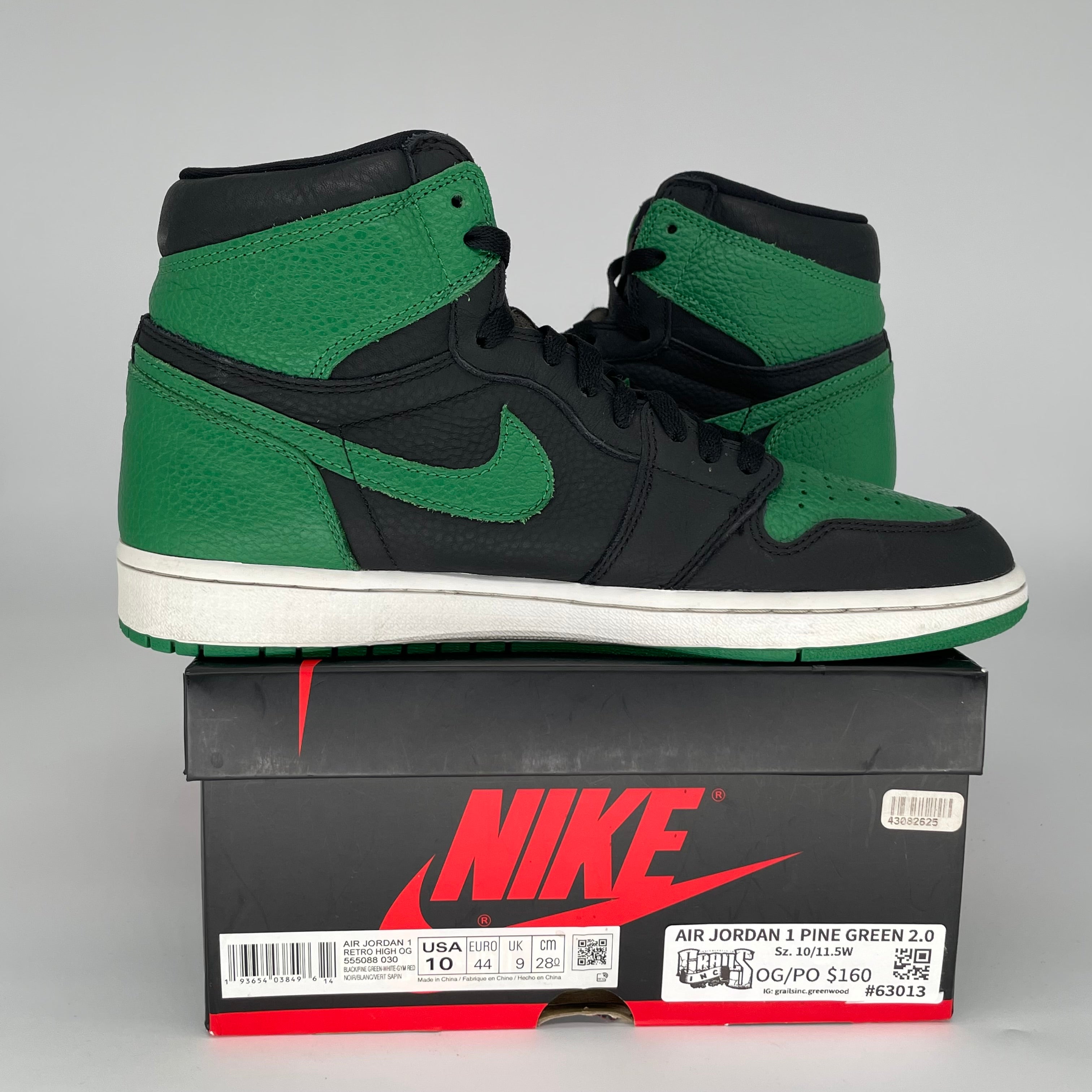 AIR JORDAN 1 PINE GREEN 2.0 SIZE 10 555088-030